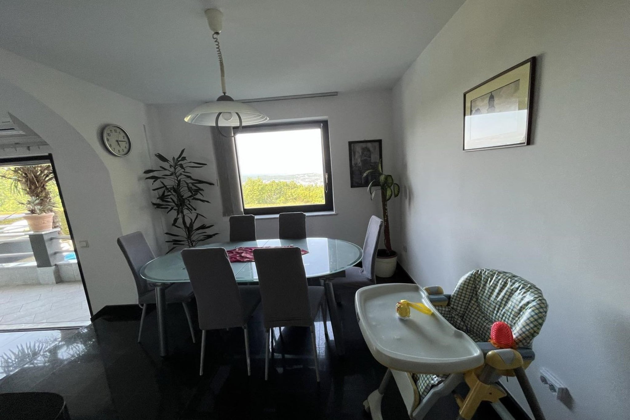 Tranquil Spacious Villa with Private Pool - Five Bedroom Villa with Balconies-Dining room