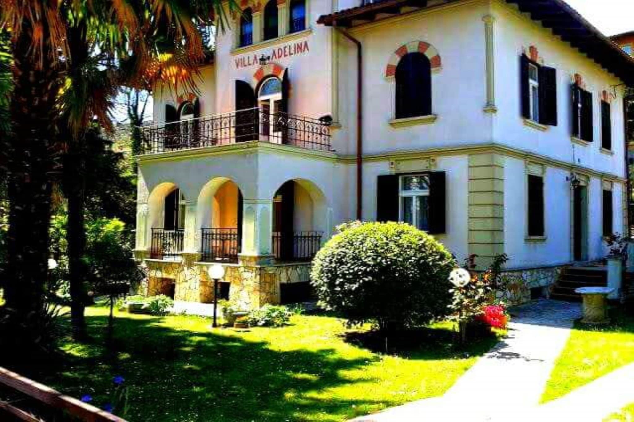 Secluded Lovran Apartment with Balcony and Patio- Two Bedroom Apartment-Outdoor