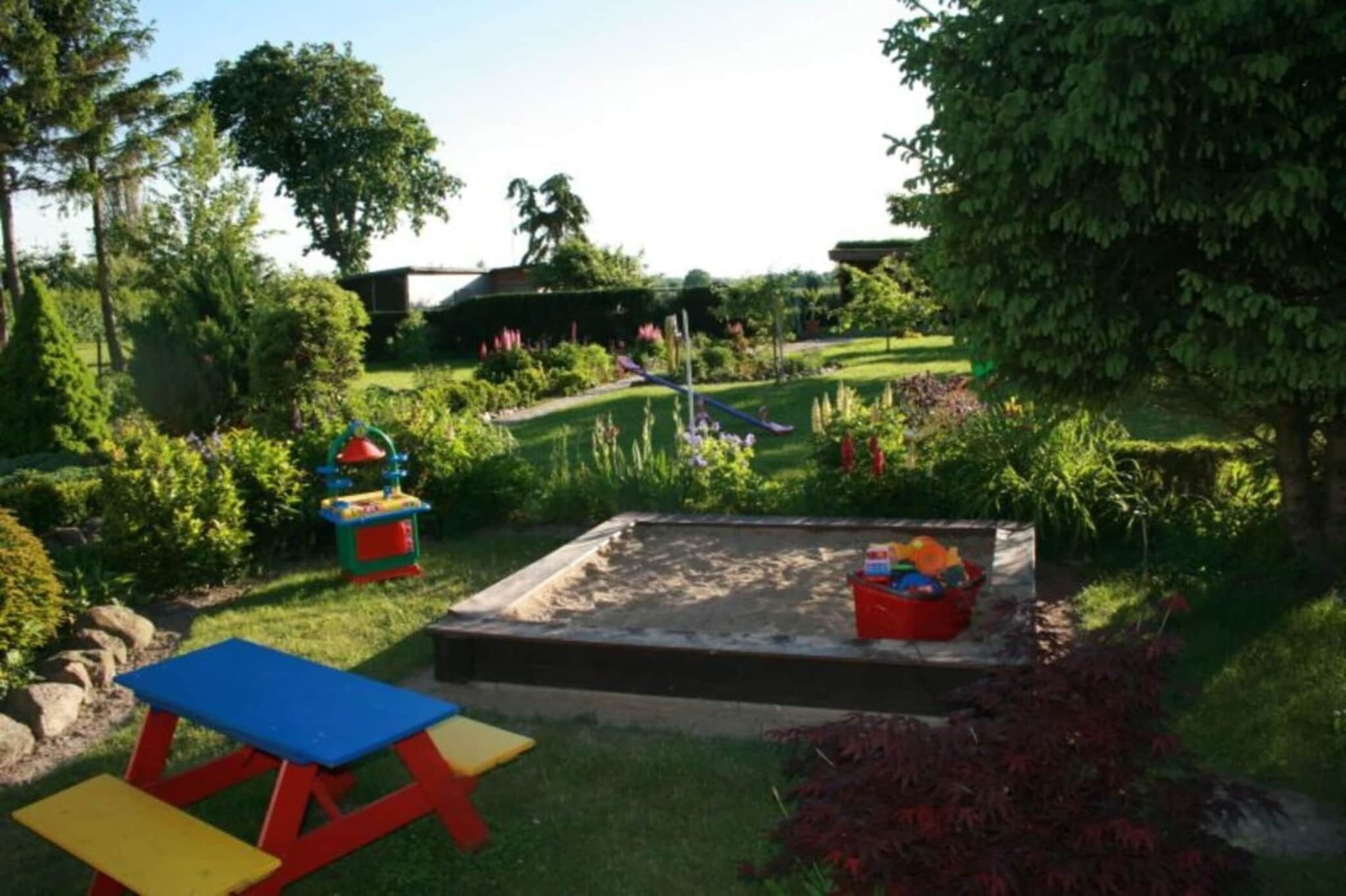 218716-Gardens summer