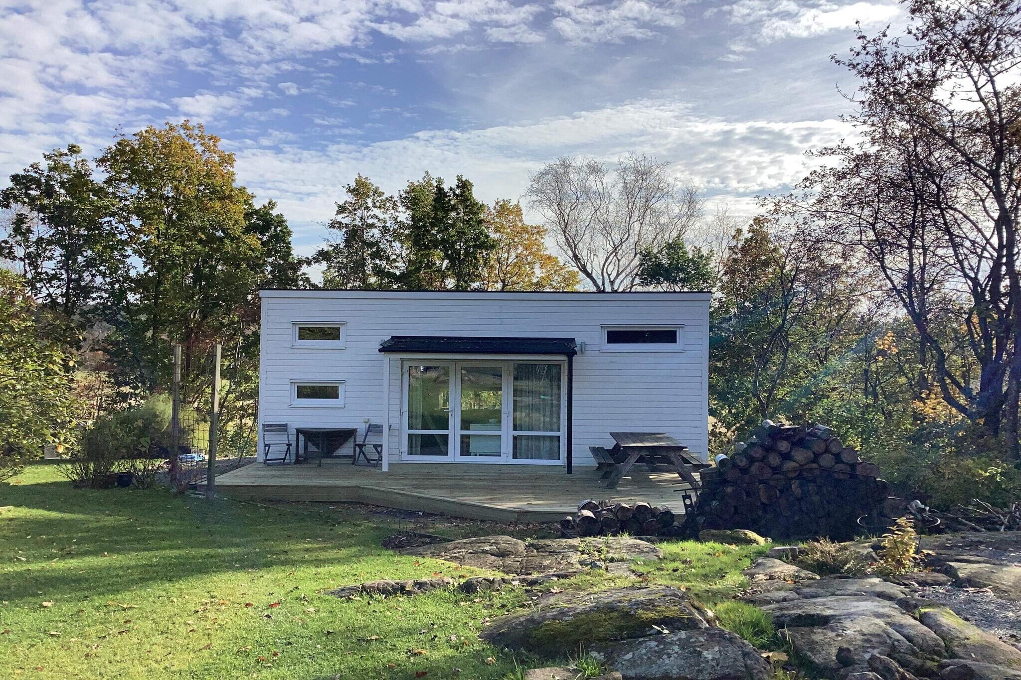 Internet Access DSL, Living room(single bed), Living room(single bed), Kitchen(stove(induction), coffee machine, microwave, dishwasher, fridge-freezer, high chair, water from well), Living/bed room(double folding bed, TV, chromecast), bathroom(washbasin, shower, toilet, washing machine), air to air heatpump