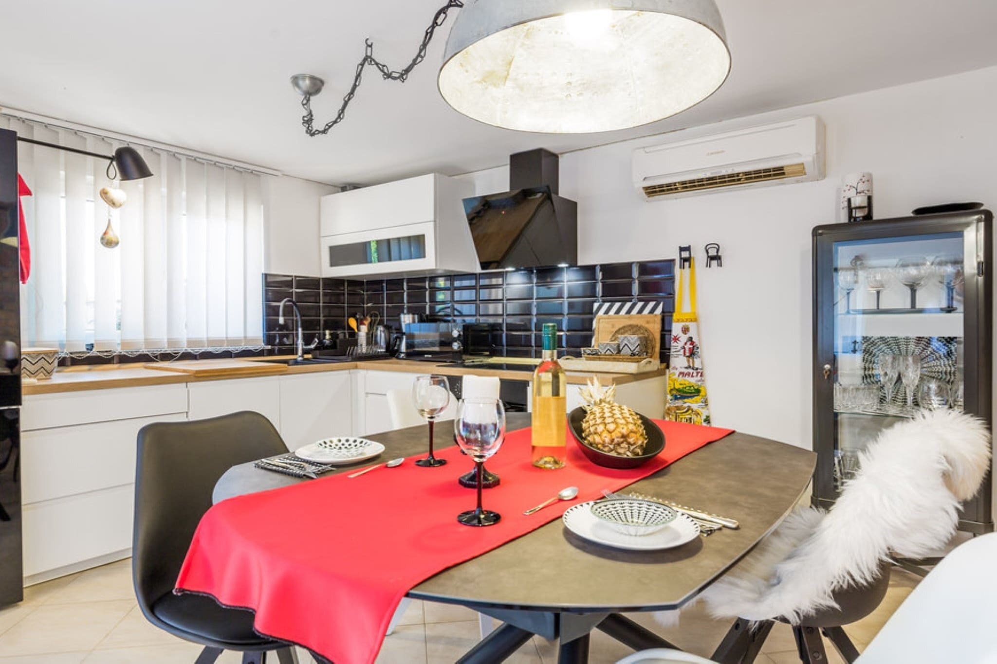 Luxury Rab Apartment with Terrace - One Bedroom Apartment with Terrace-Keuken