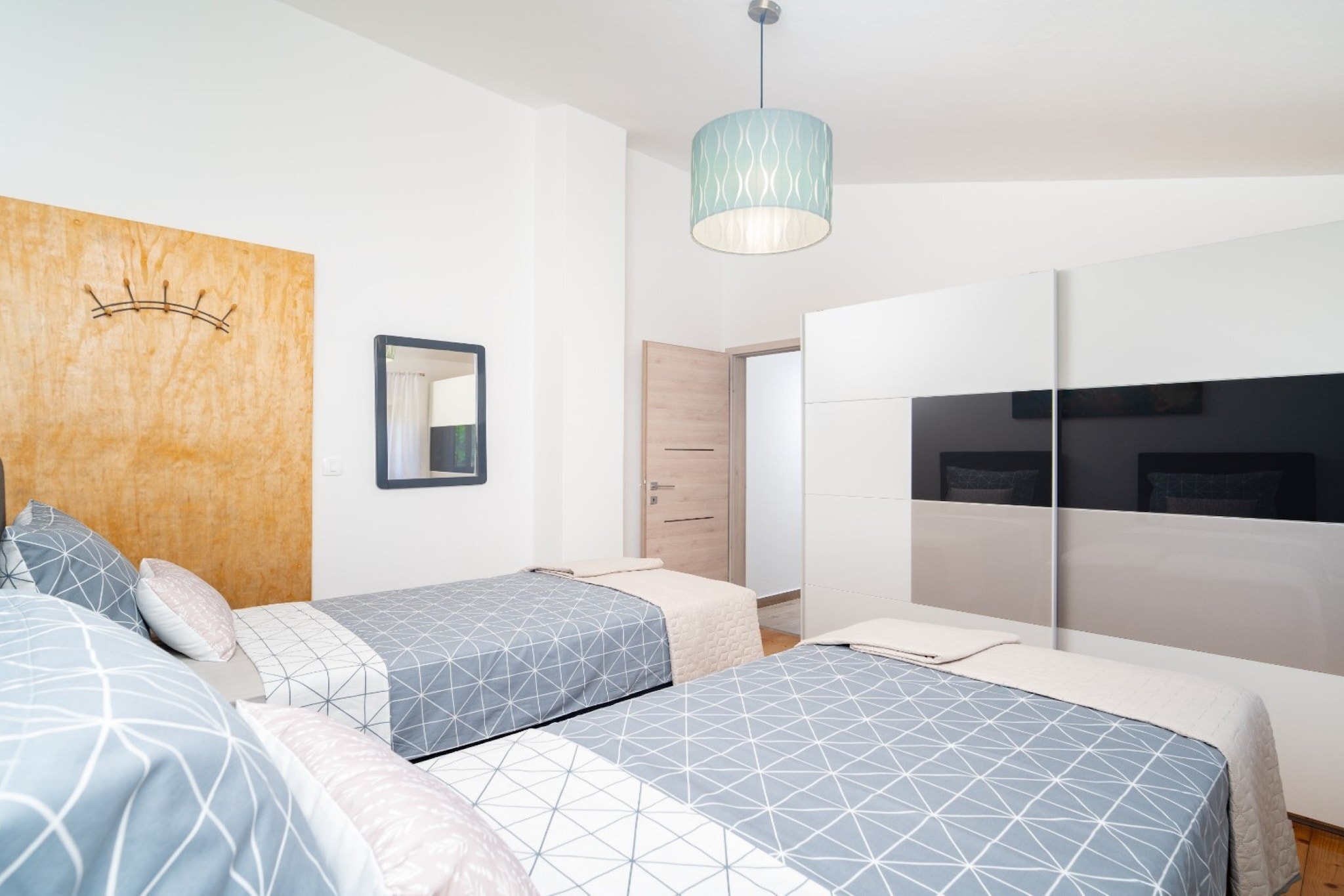 Stylish Two Bedroom Apartment in Labin - Two Bedroom Apartment with Terrace-Dining room
