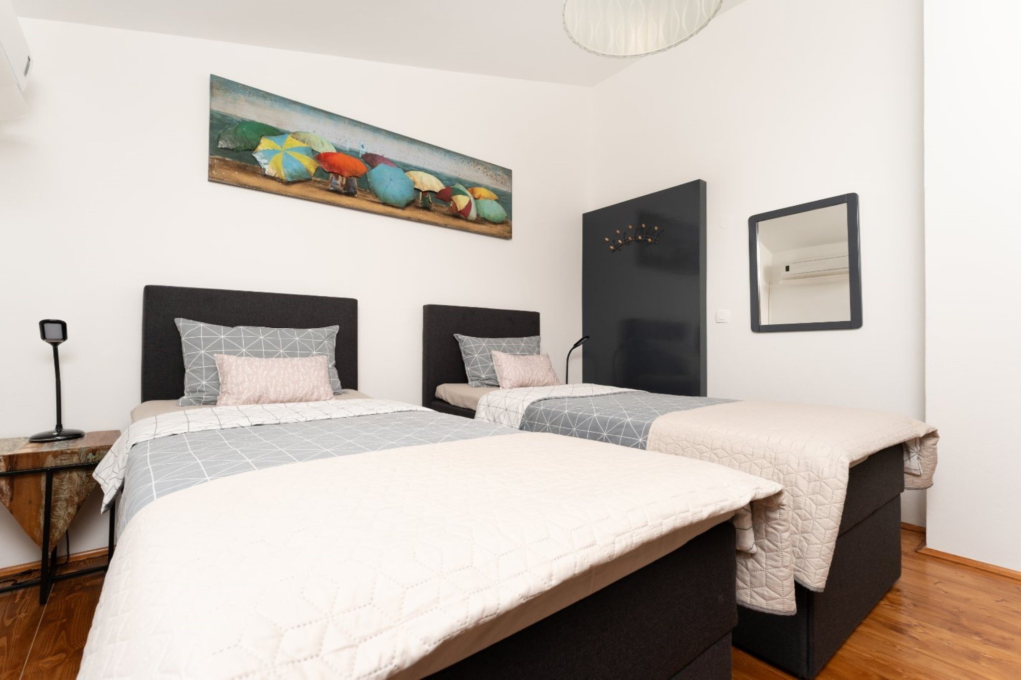 Stylish Two Bedroom Apartment in Labin - Two Bedroom Apartment with Terrace-Dining room