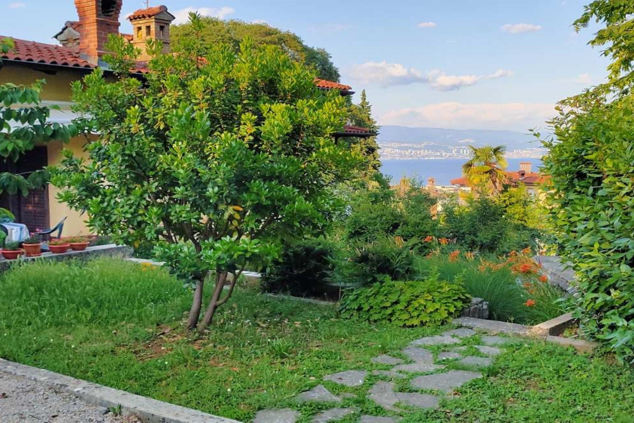 Elegant Lovran Apartment with Garden - Two Bedroom Apartment-Gardens summer
