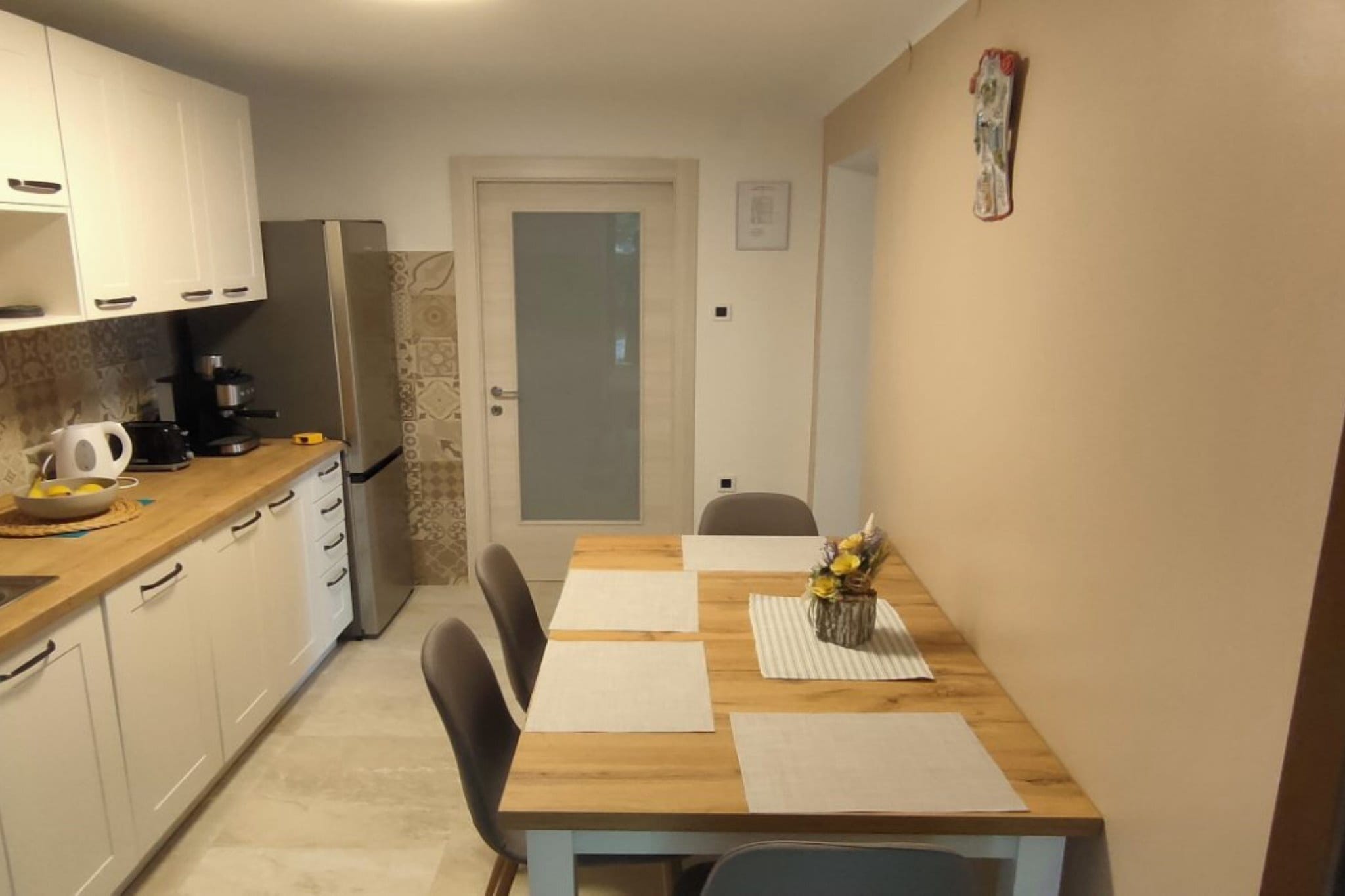 Elegant Lovran Apartment with Garden - Two Bedroom Apartment-Dining room