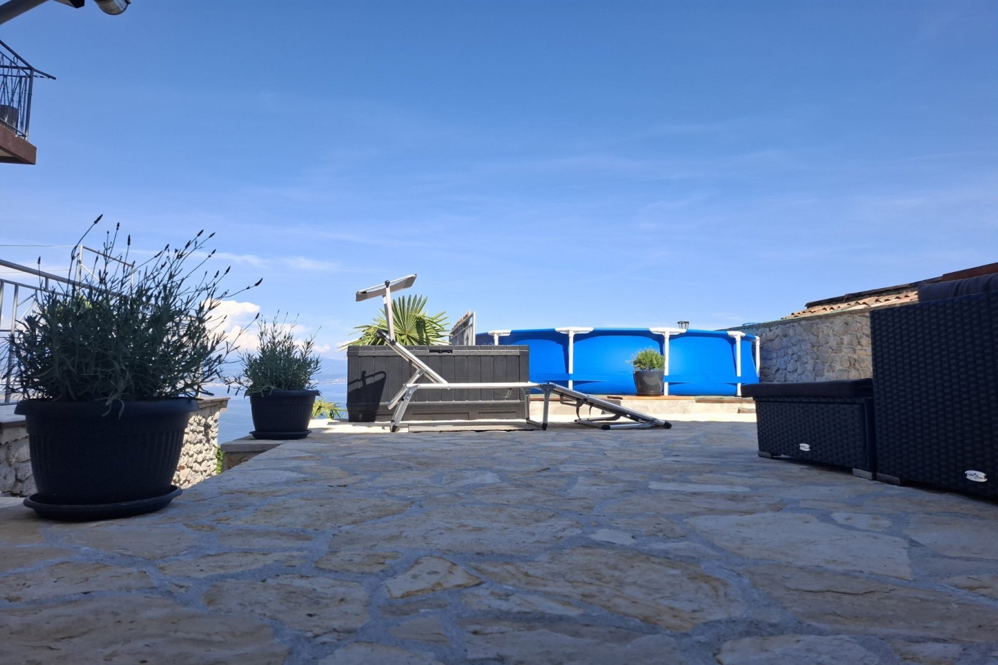 Cozy Lovran Apartment with Private Pool and Sea View - One Bedroom Apartment-Terrasse