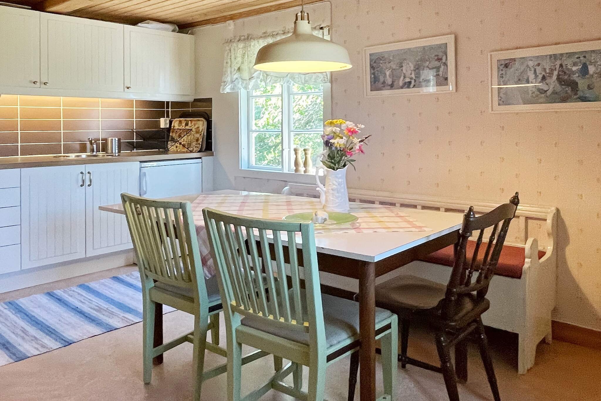 4 Personen vakantie huis in Hagby - Binnen