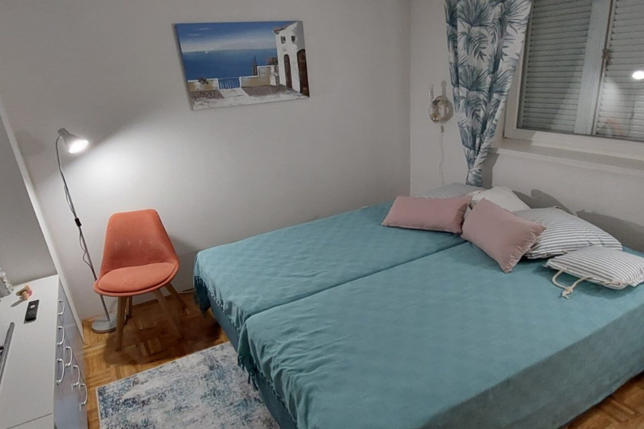 Charming Crikvenica Beachfront Apartment - One Bedroom Apartment-Schlafzimmer