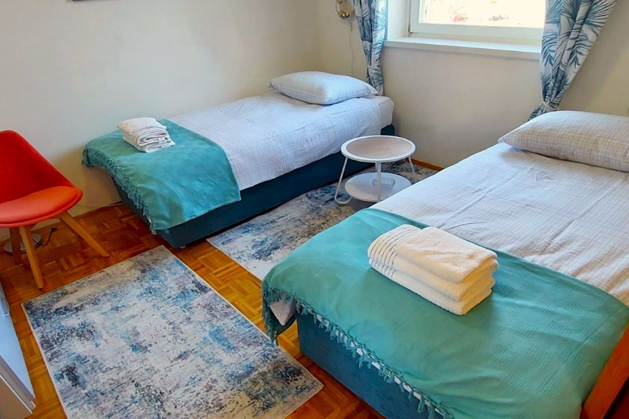 Charming Crikvenica Beachfront Apartment - One Bedroom Apartment-Schlafzimmer
