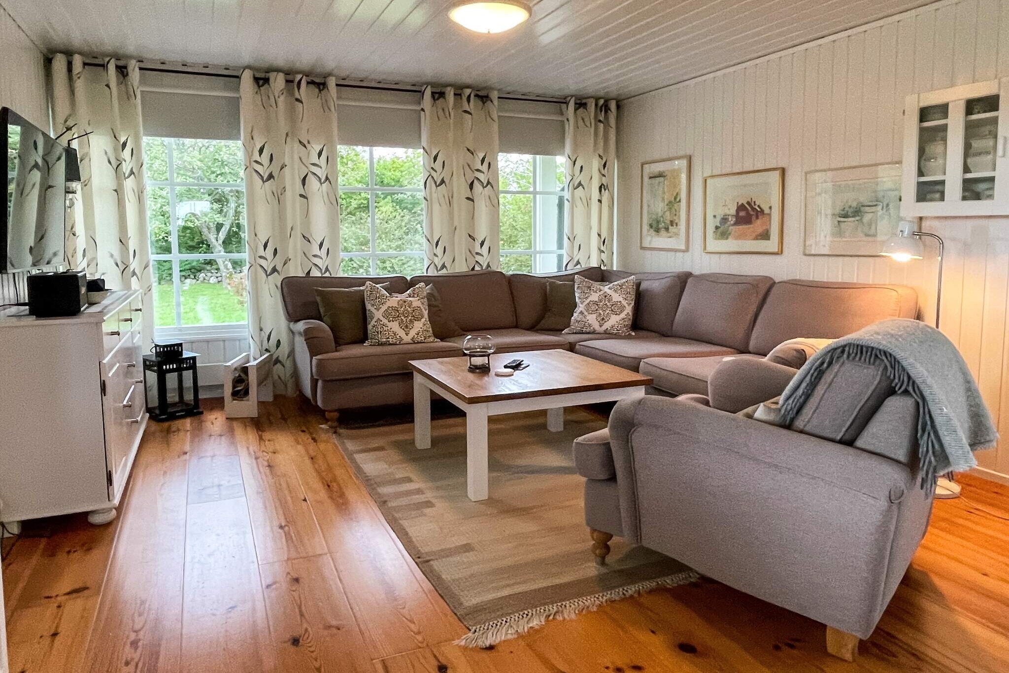 4 person holiday home in LÖTTORP - Indoor