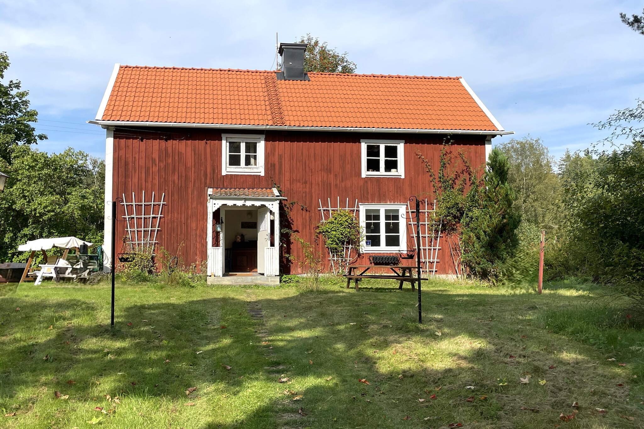6 person holiday home in VRETA KLOSTER