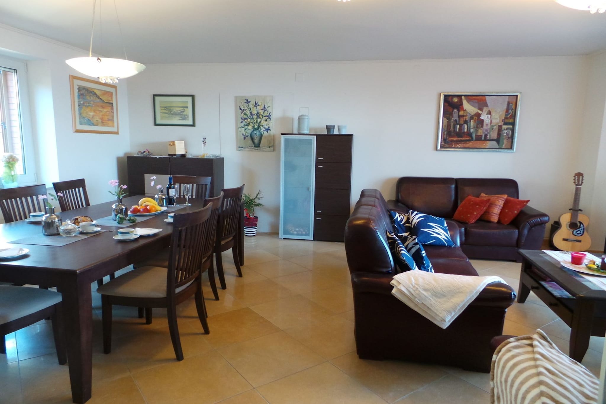 Superb Lovran Apartments with Sea Views - One Bedroom Apartment with Balcony-Wohnzimmer