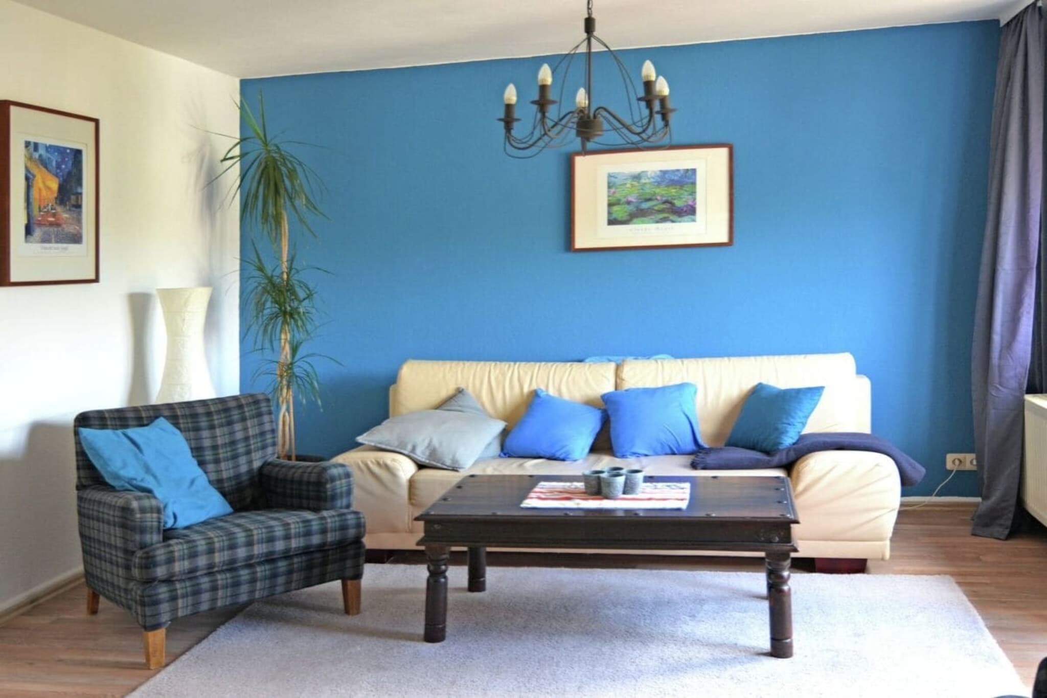 202645-Living room