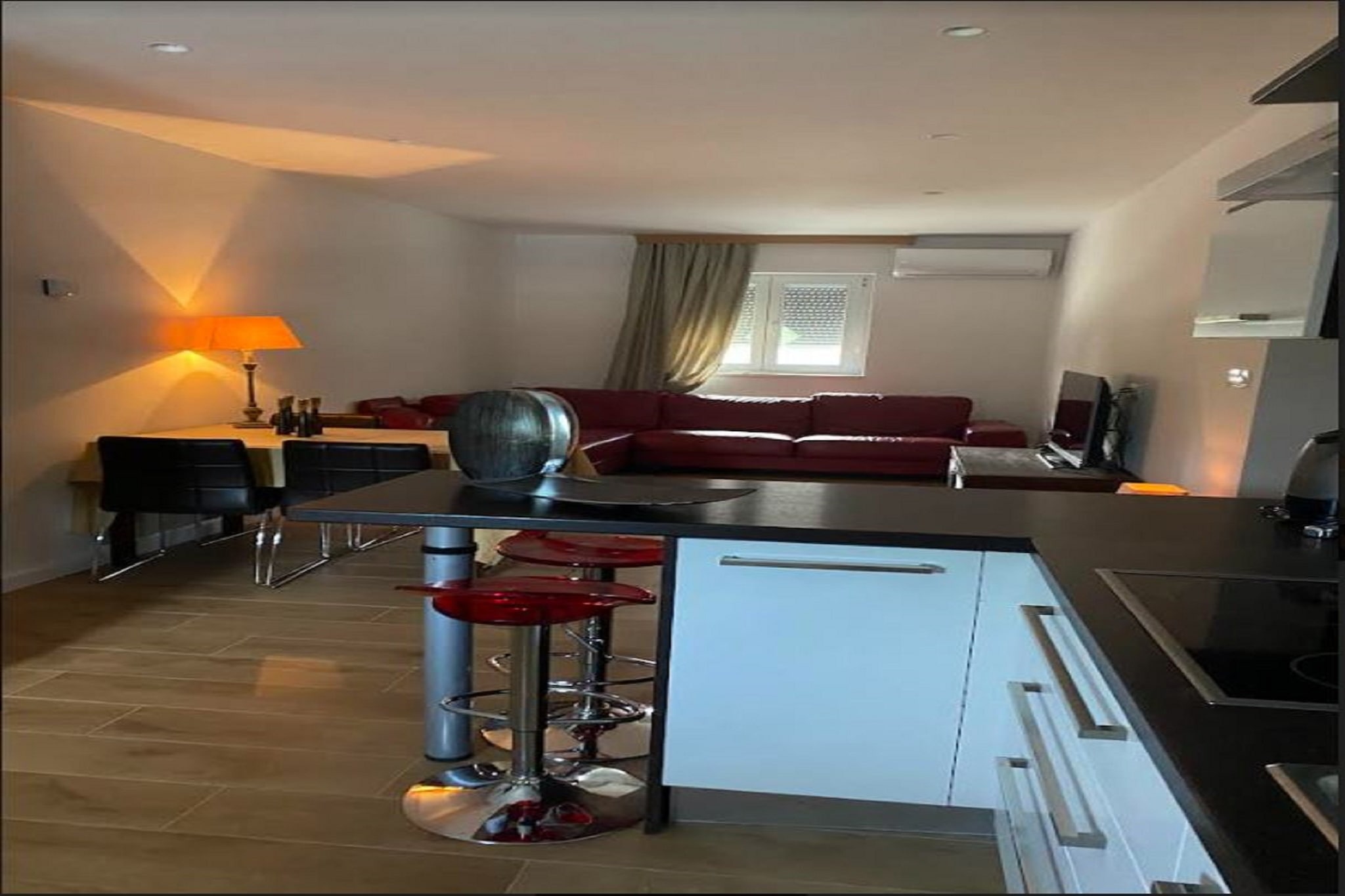 Three Bedroom Villa With  Private Pool-Cuisine