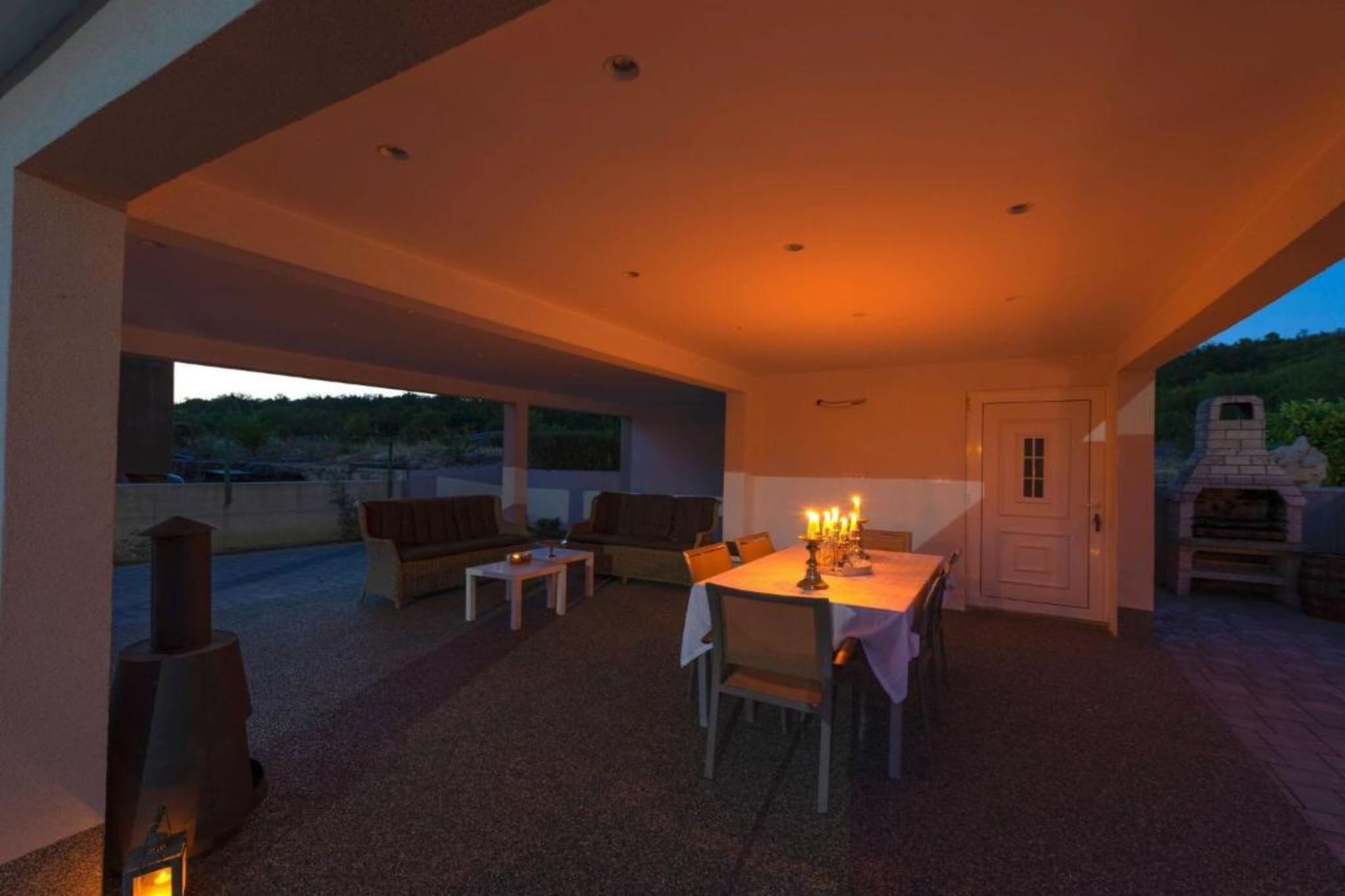 Three Bedroom Villa With  Private Pool-Piscine