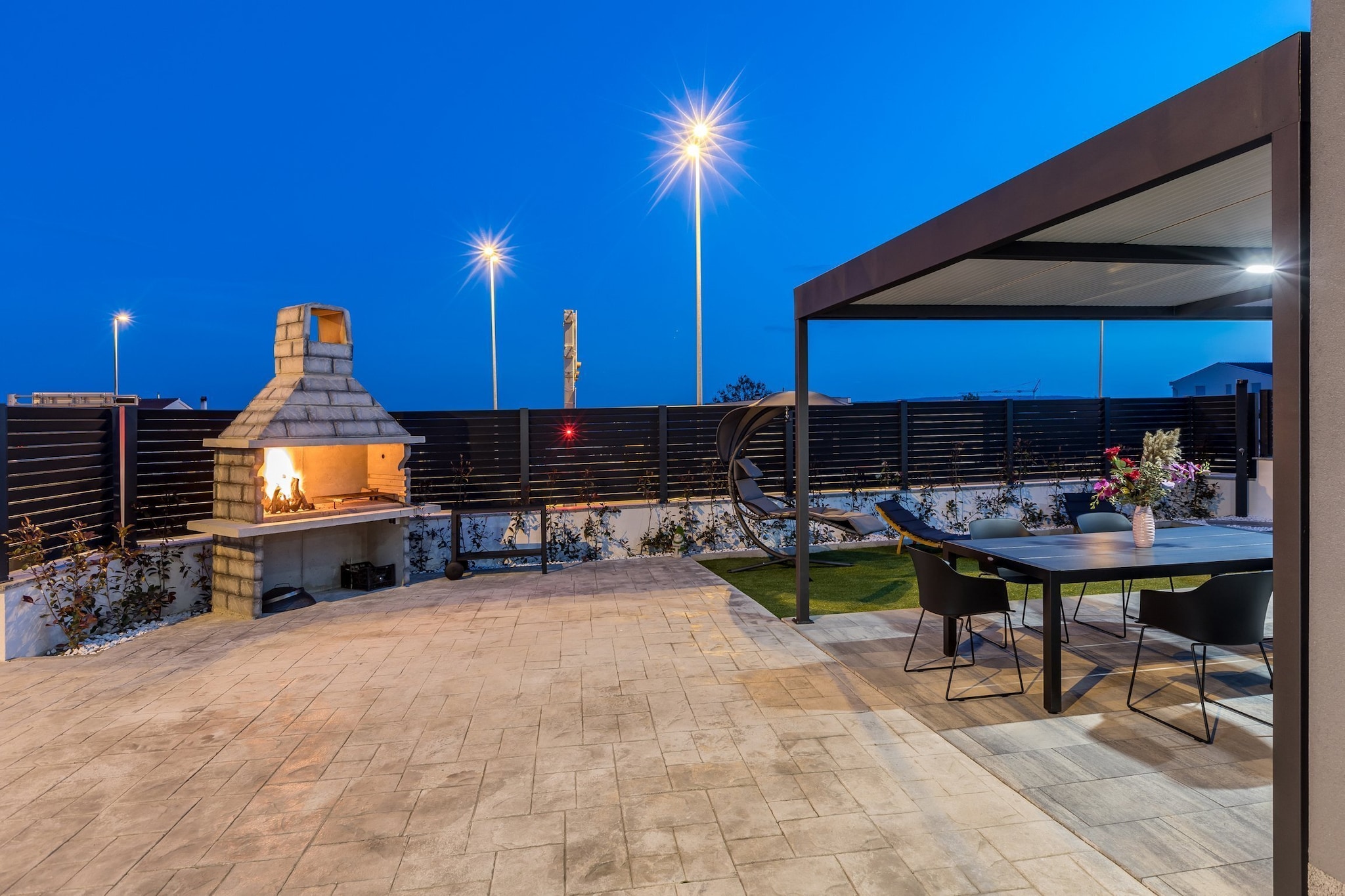 Scenic Kastel Luksic Apartments - Three Bedroom Apartment-Installations