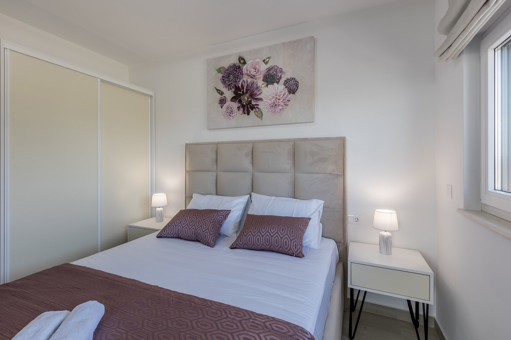 Scenic Kastel Luksic Apartments - Three Bedroom Apartment-Chambre