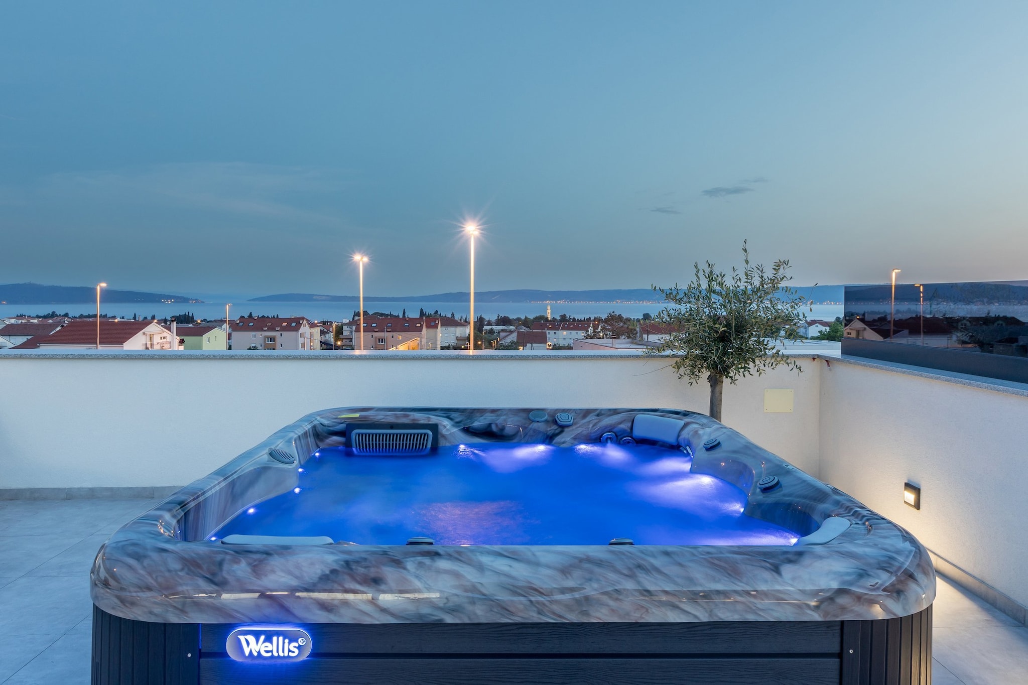 Scenic Kastel Luksic Apartments - Two Bedroom Apartment (owner Penthouse)-Terras