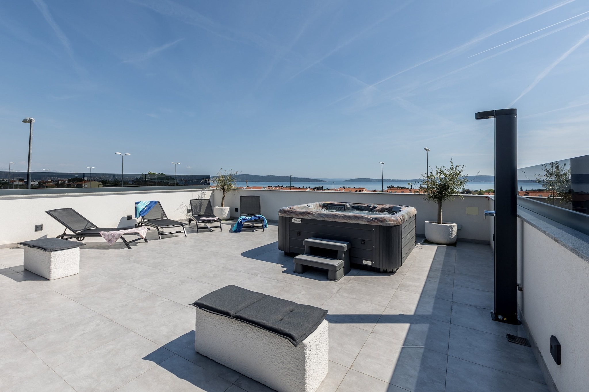 Scenic Kastel Luksic Apartments - Two Bedroom Apartment (owner Penthouse)-Terras