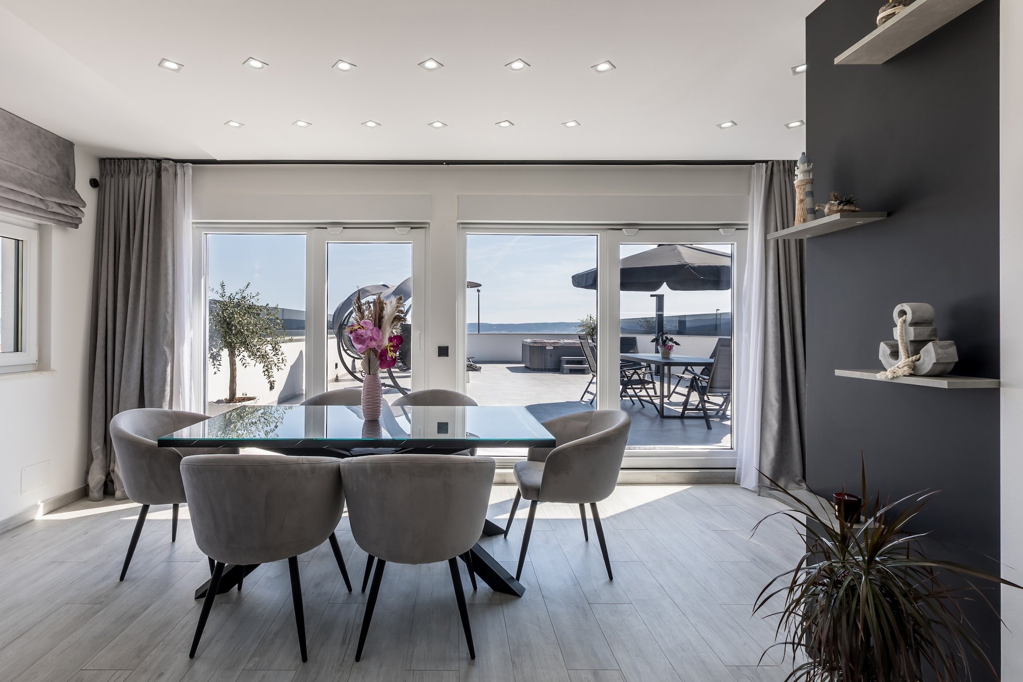 Scenic Kastel Luksic Apartments - Two Bedroom Apartment (owner Penthouse)-Woonkamer