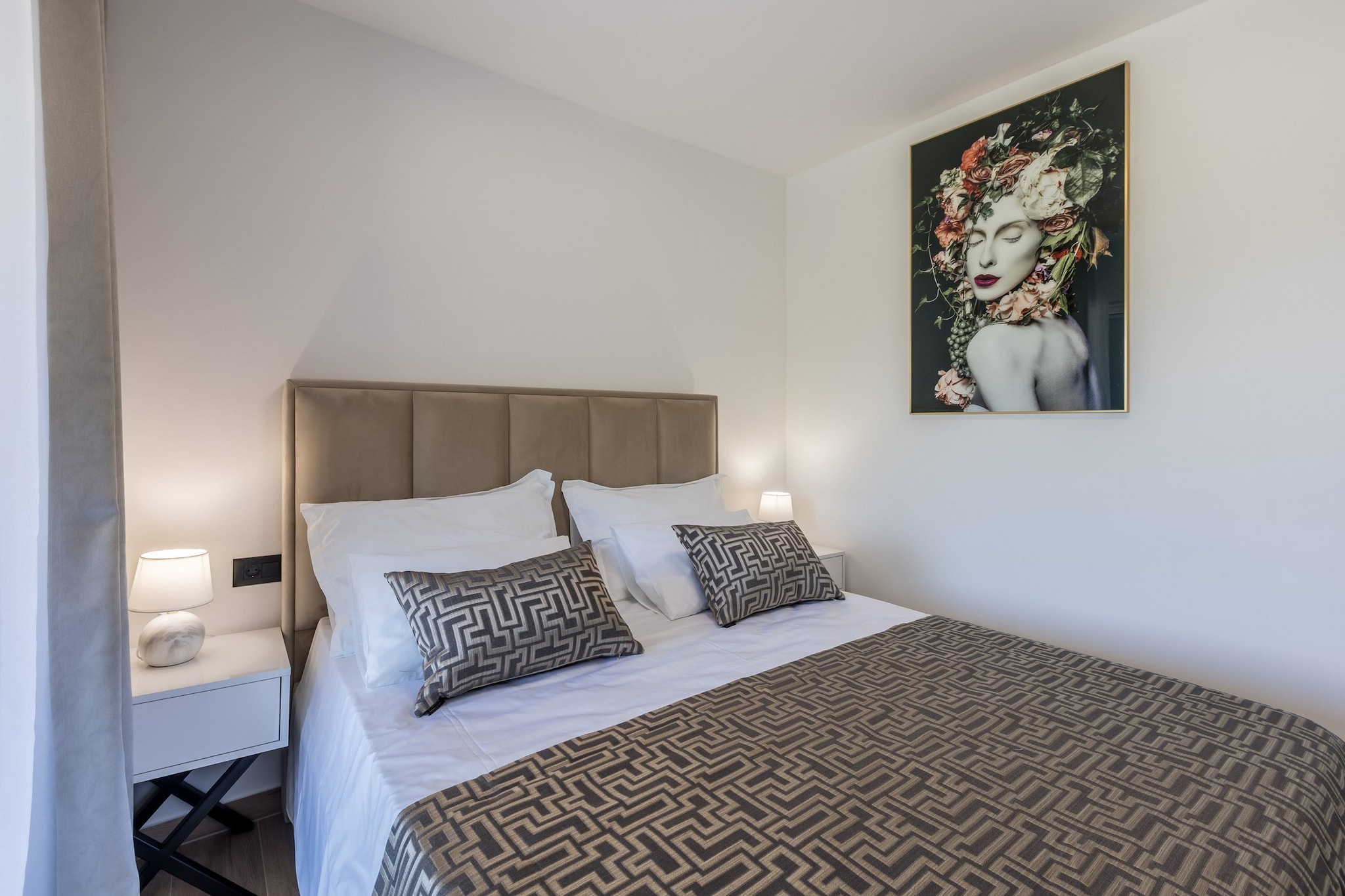 Scenic Kastel Luksic Apartments - Two Bedroom Apartment (owner Penthouse)-Slaapkamer
