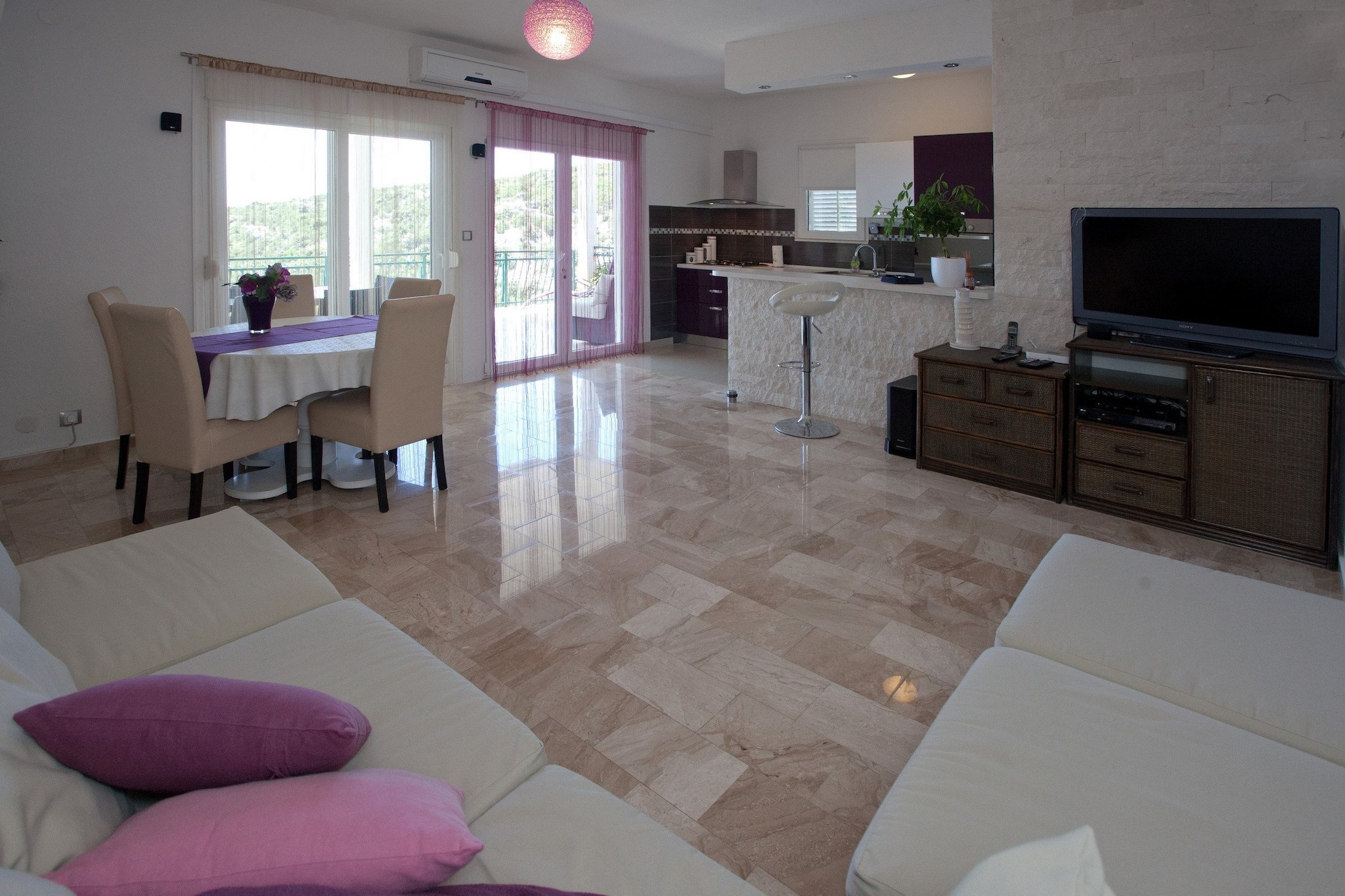 Wonderful Visinisce Apartments with Terrace and Sea Views - Standard Two Bedroom Apartment  (Owner 1)-Living room