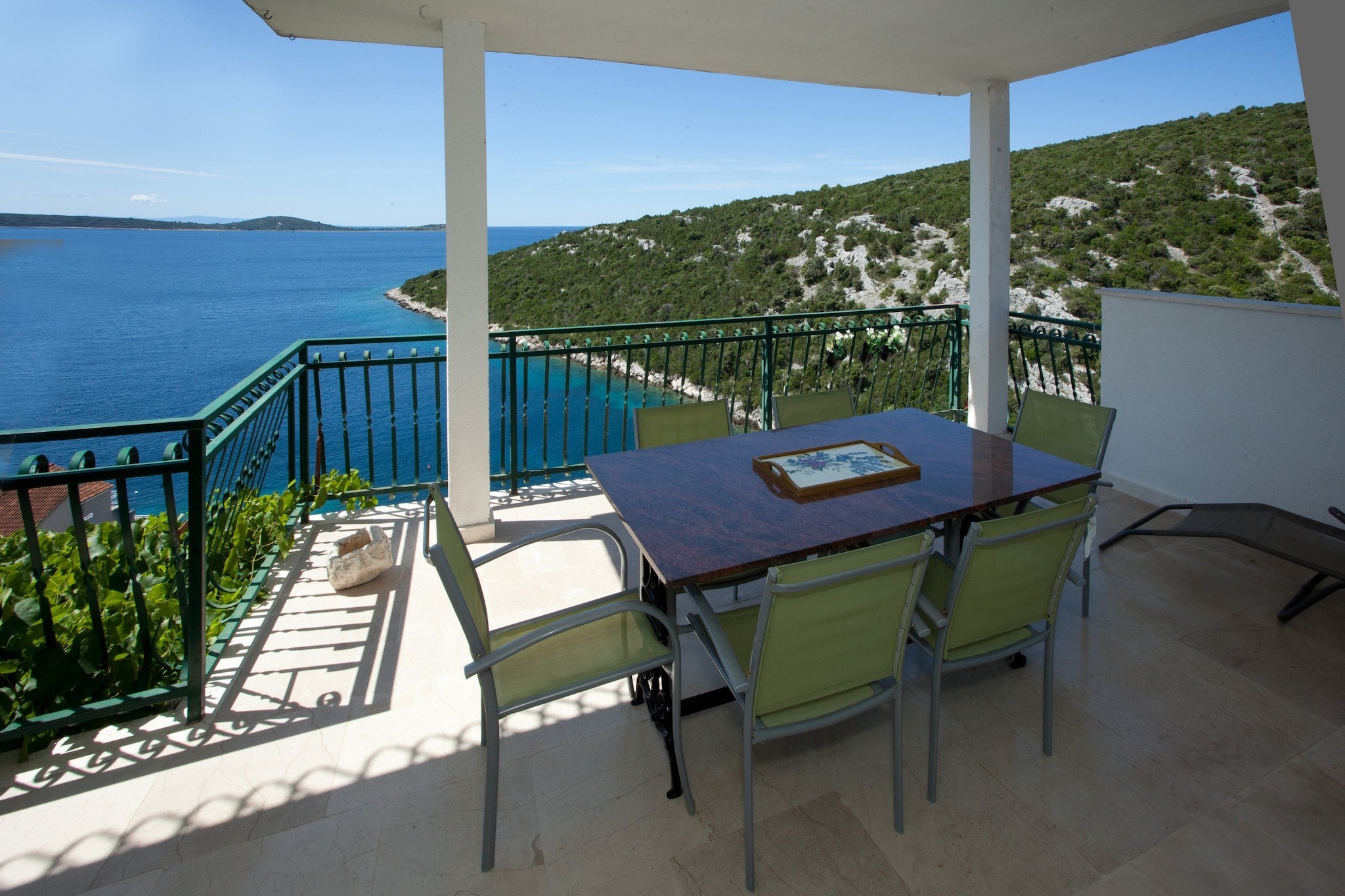 Wonderful Visinisce Apartments with Terrace and Sea Views - Standard Three Bedroom Apartment (Owner 2)-Terrace