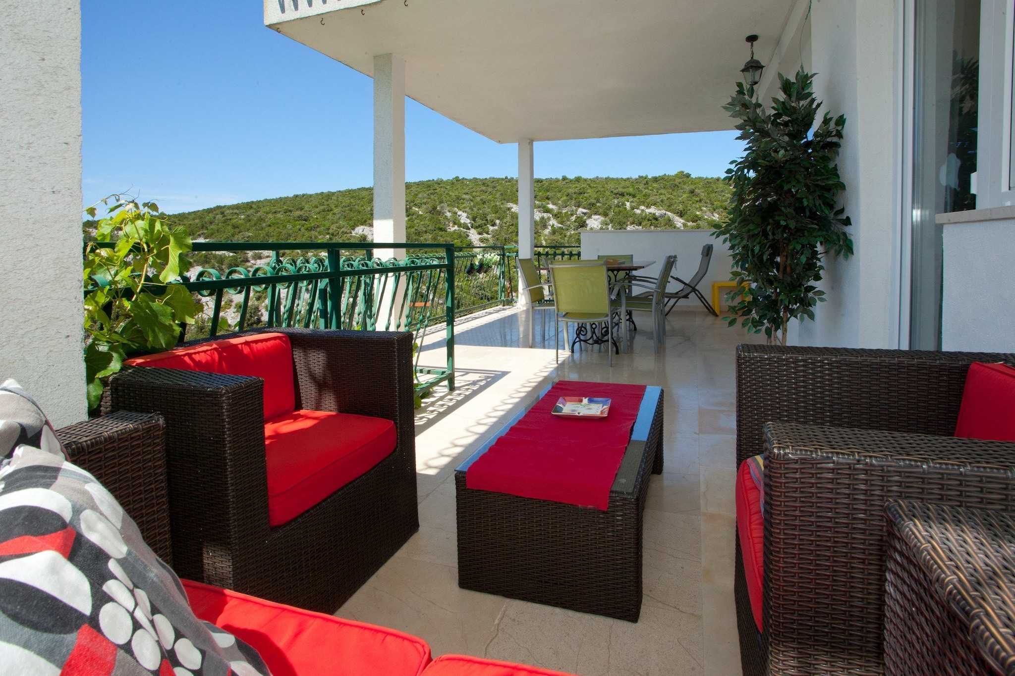 Wonderful Visinisce Apartments with Terrace and Sea Views - Standard Three Bedroom Apartment (Owner 2)-Terrace