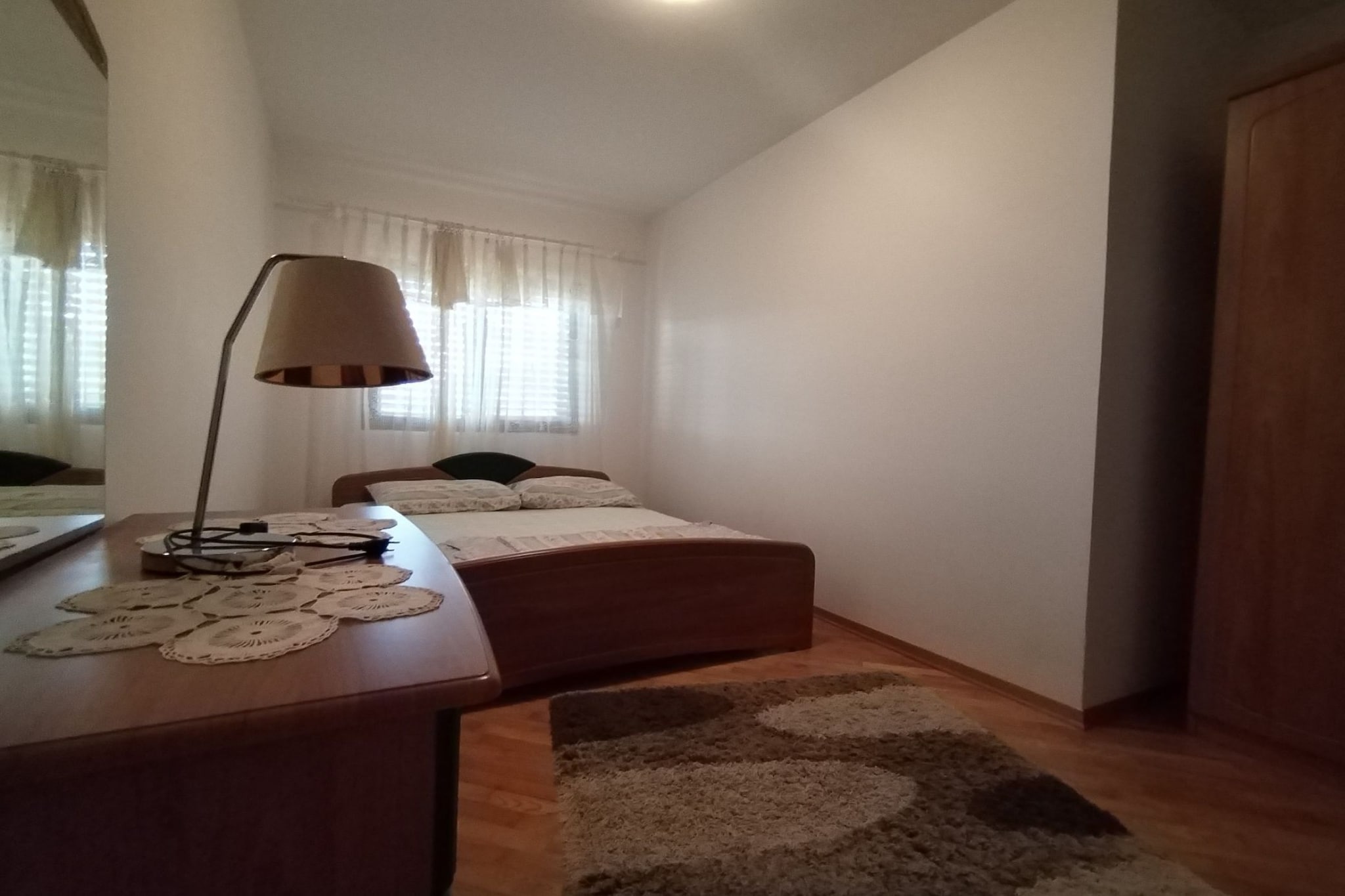 Two Bedroom Apartment with Sea View-Slaapkamer