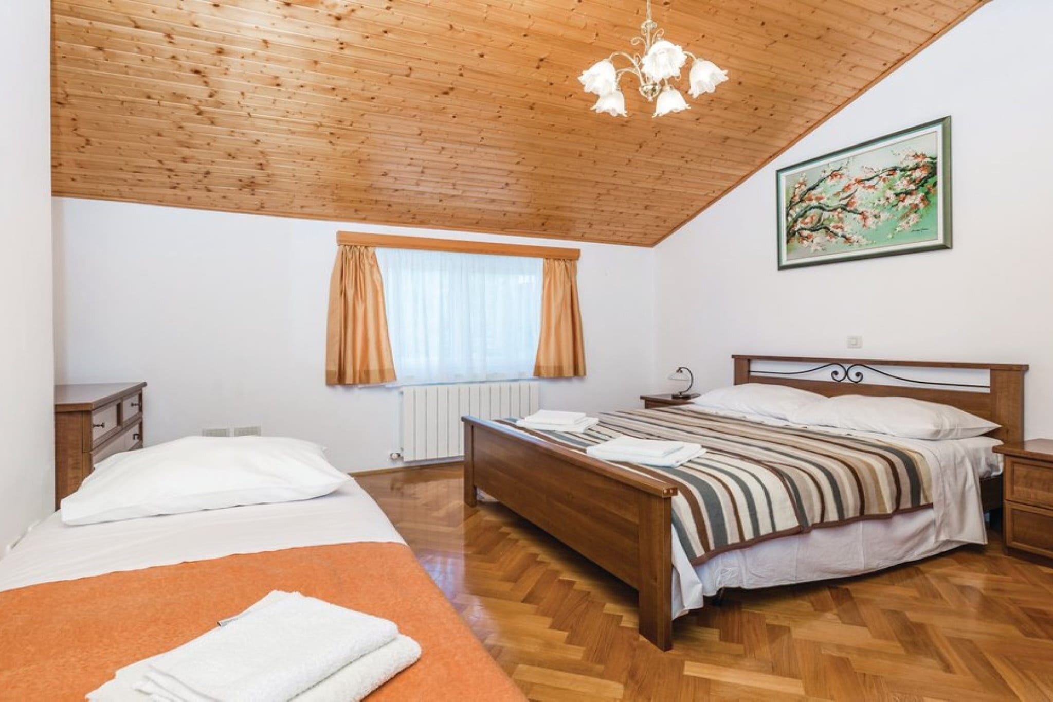 Scenic Seafront Brsec Apartment - Three Bedroom Apartment  with Terrace
