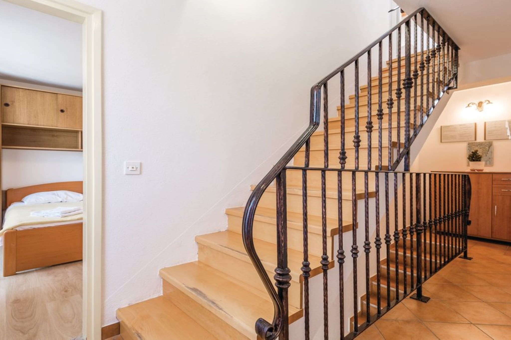 Scenic Seafront Brsec Apartment - Three Bedroom Apartment  with Terrace-Stairs