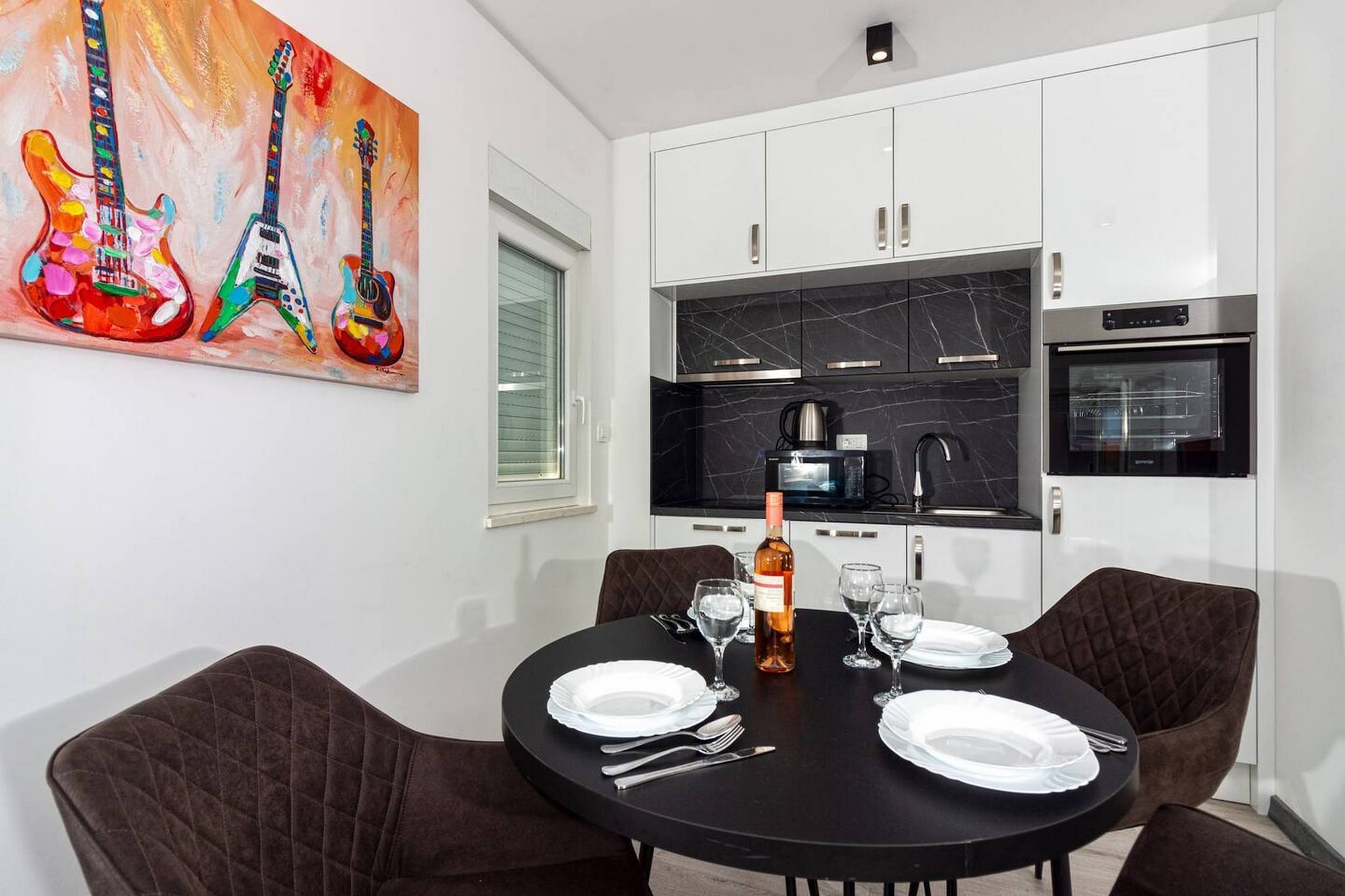 Modern Apartments with Private Balcony - Premium One Bedroom Apartment (Owner S2)-Cuisine