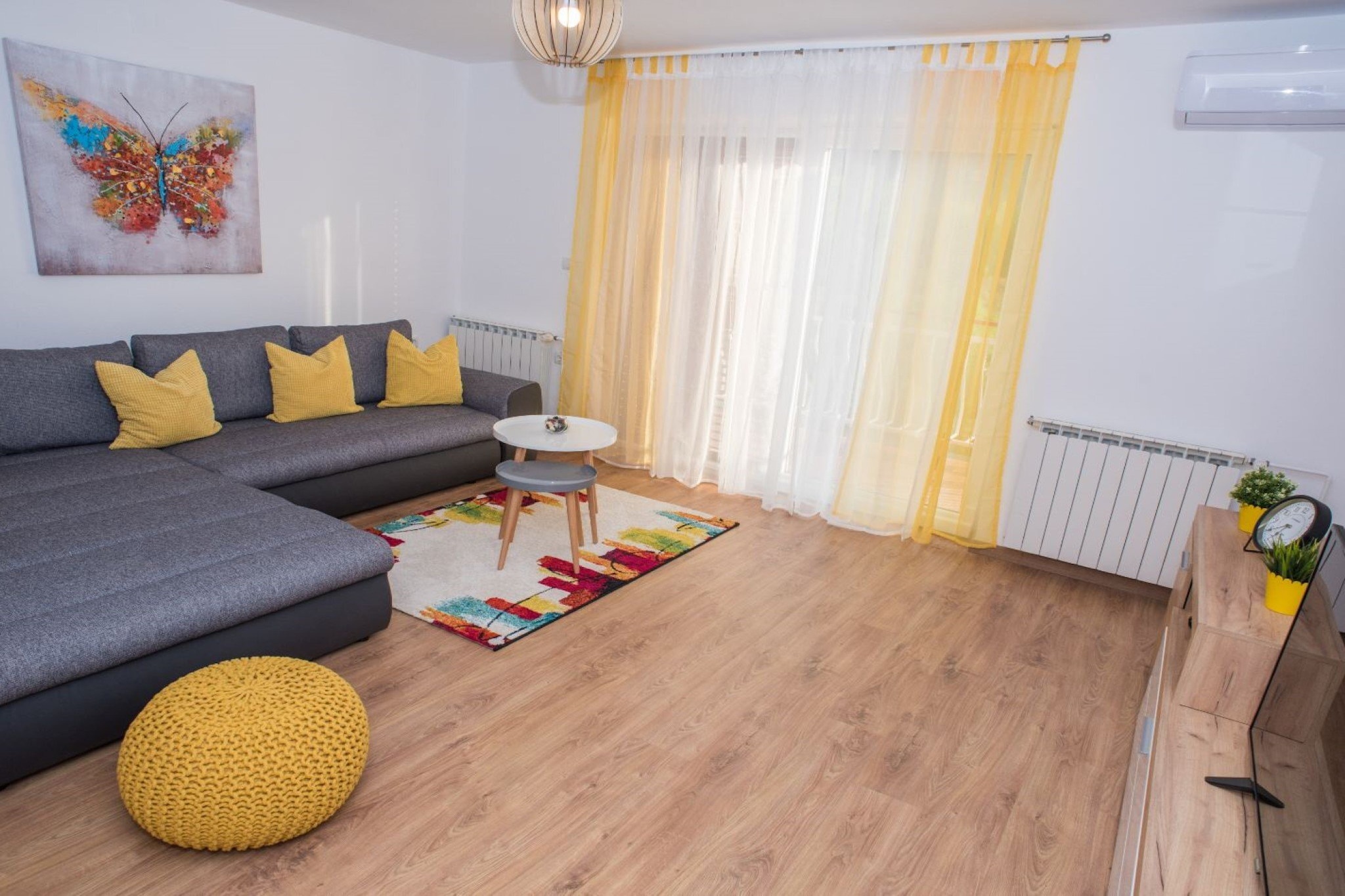 Chic Apartment Tribalj with Private Balcony - One Bedroom Apartment