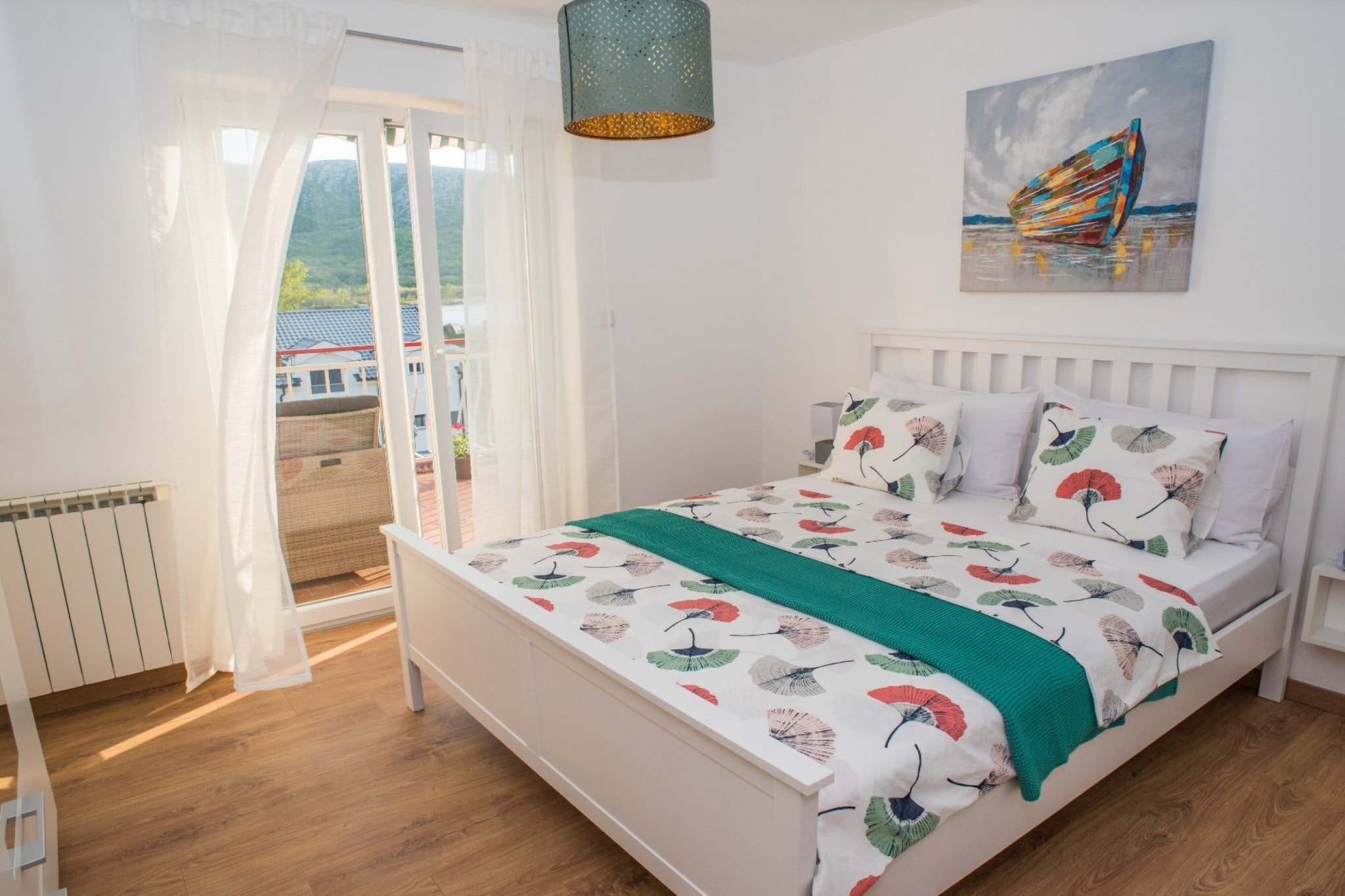 Chic Apartment Tribalj with Private Balcony - One Bedroom Apartment-Chambre