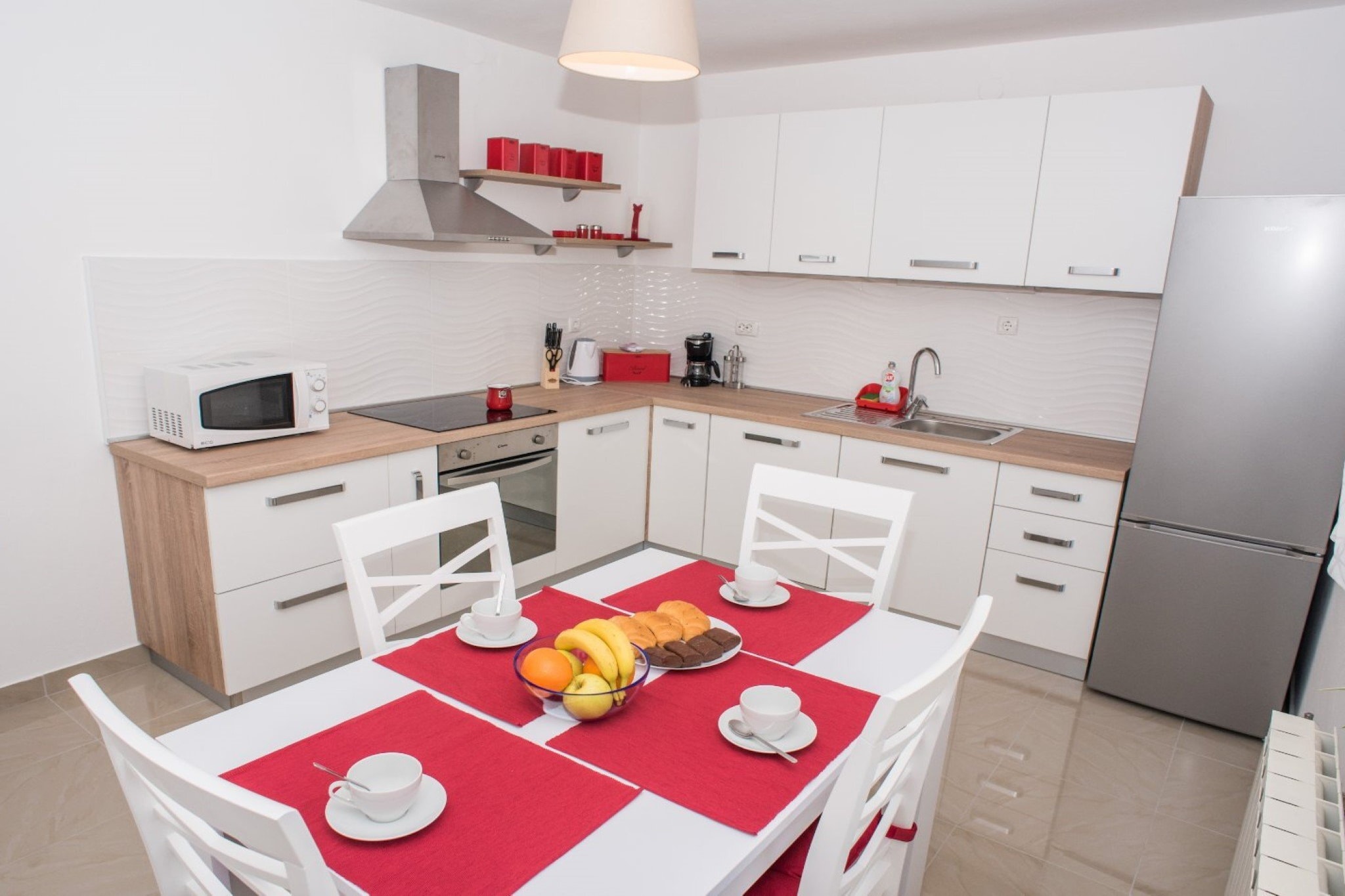 Chic Apartment Tribalj with Private Balcony - One Bedroom Apartment-Cuisine