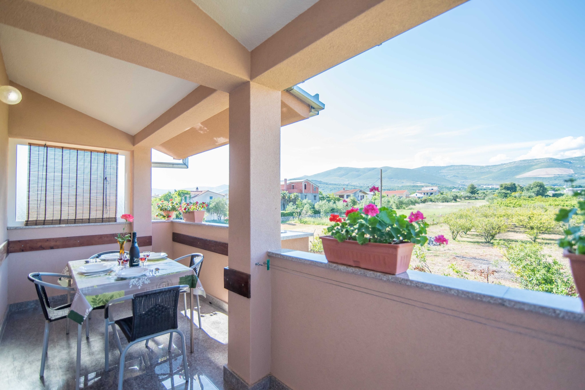 Comfortable Kastel Stafilic Apartment with Balcony - Two Bedroom Apartment with Balcony and Sea View-Balcon-terrasse