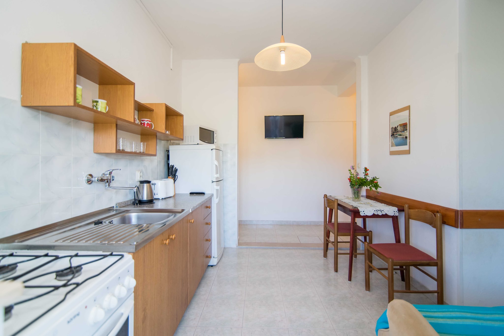Comfortable Kastel Stafilic Apartment with Balcony - Two Bedroom Apartment with Balcony and Sea View-Salon