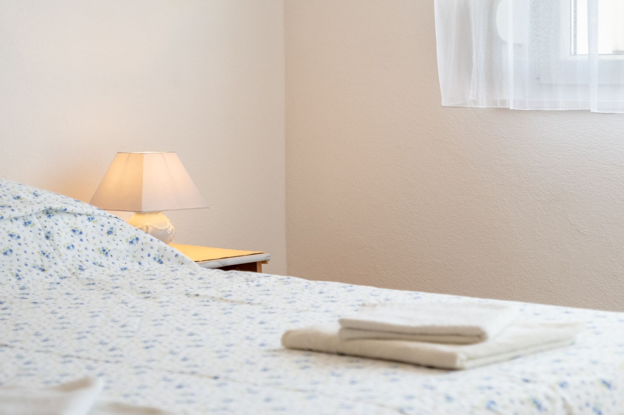 Charming Trogir Apartments with Balcony - Comfort One Bedroom Apartment with Balcony-Bedroom
