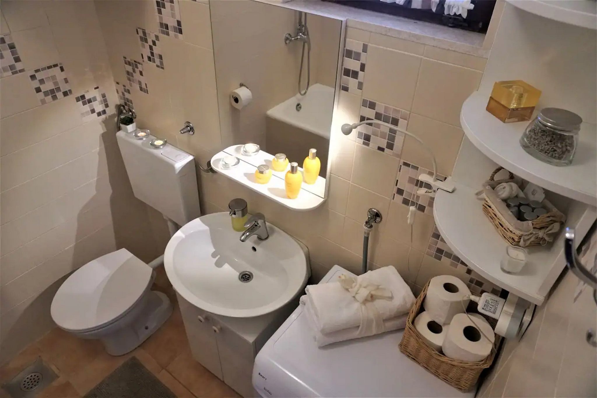 Modern Trogir Apartment with Private Patio, BBQ, and Close to Beach - Two Bedroom Apartment-Bathroom