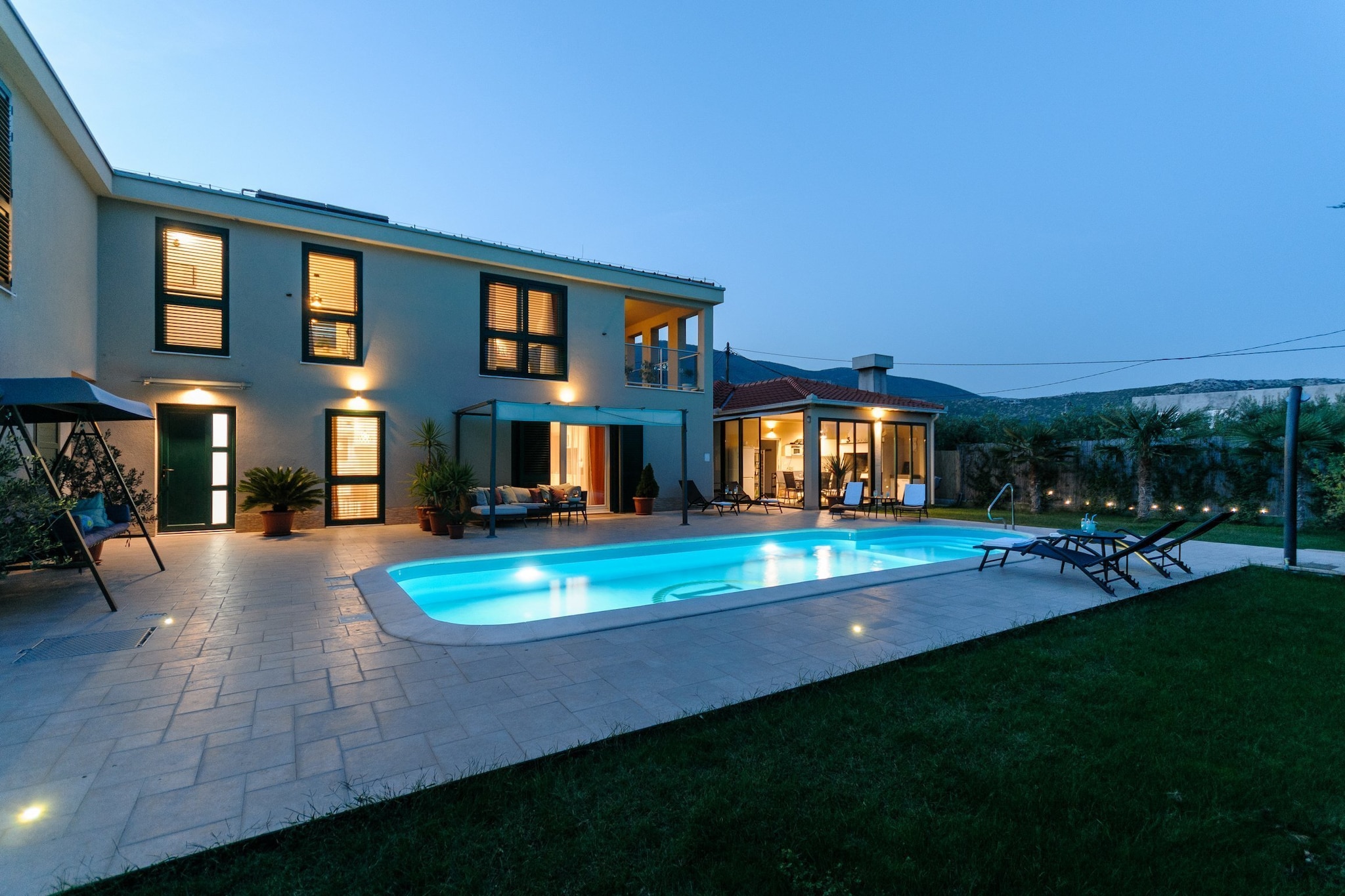 Luxury Villa with Heated Pool, Terrace, and Outdoor Amenities for Relaxation - Five Bedroom Villa-Pool