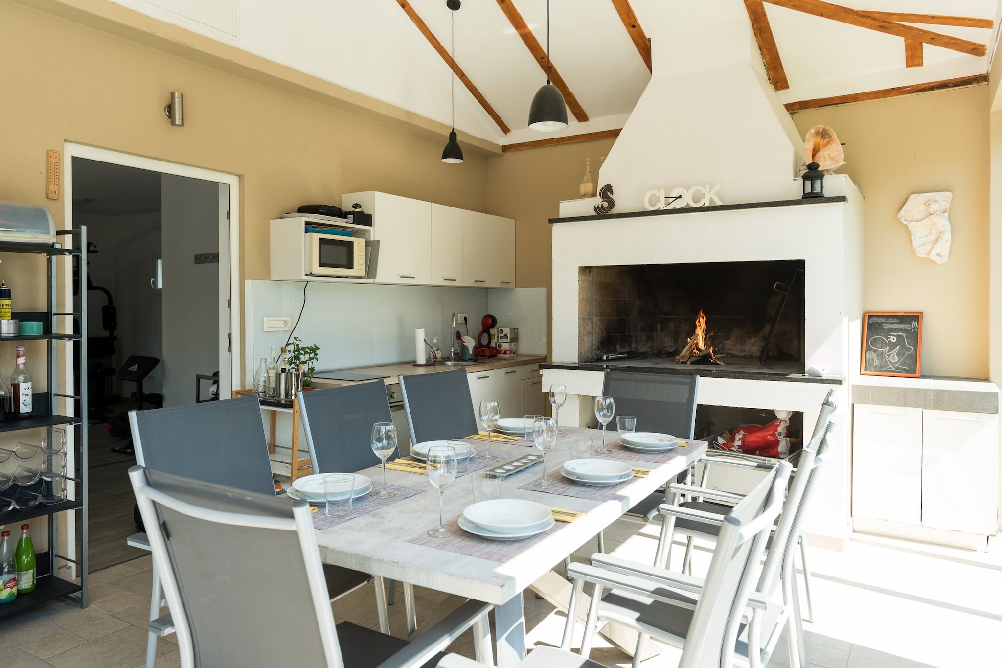 Luxury Villa with Heated Pool, Terrace, and Outdoor Amenities for Relaxation - Five Bedroom Villa-Facilities