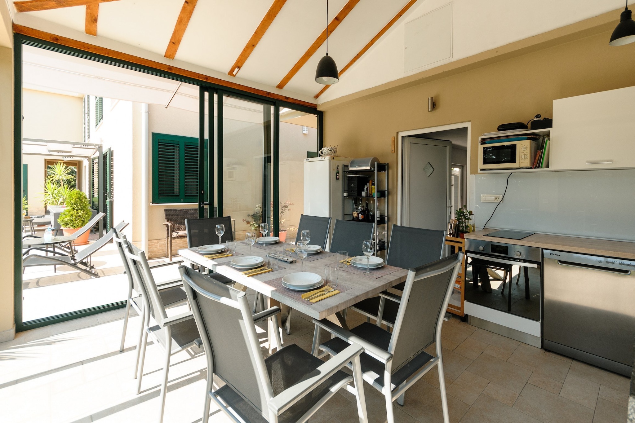 Luxury Villa with Heated Pool, Terrace, and Outdoor Amenities for Relaxation - Five Bedroom Villa-Dining room