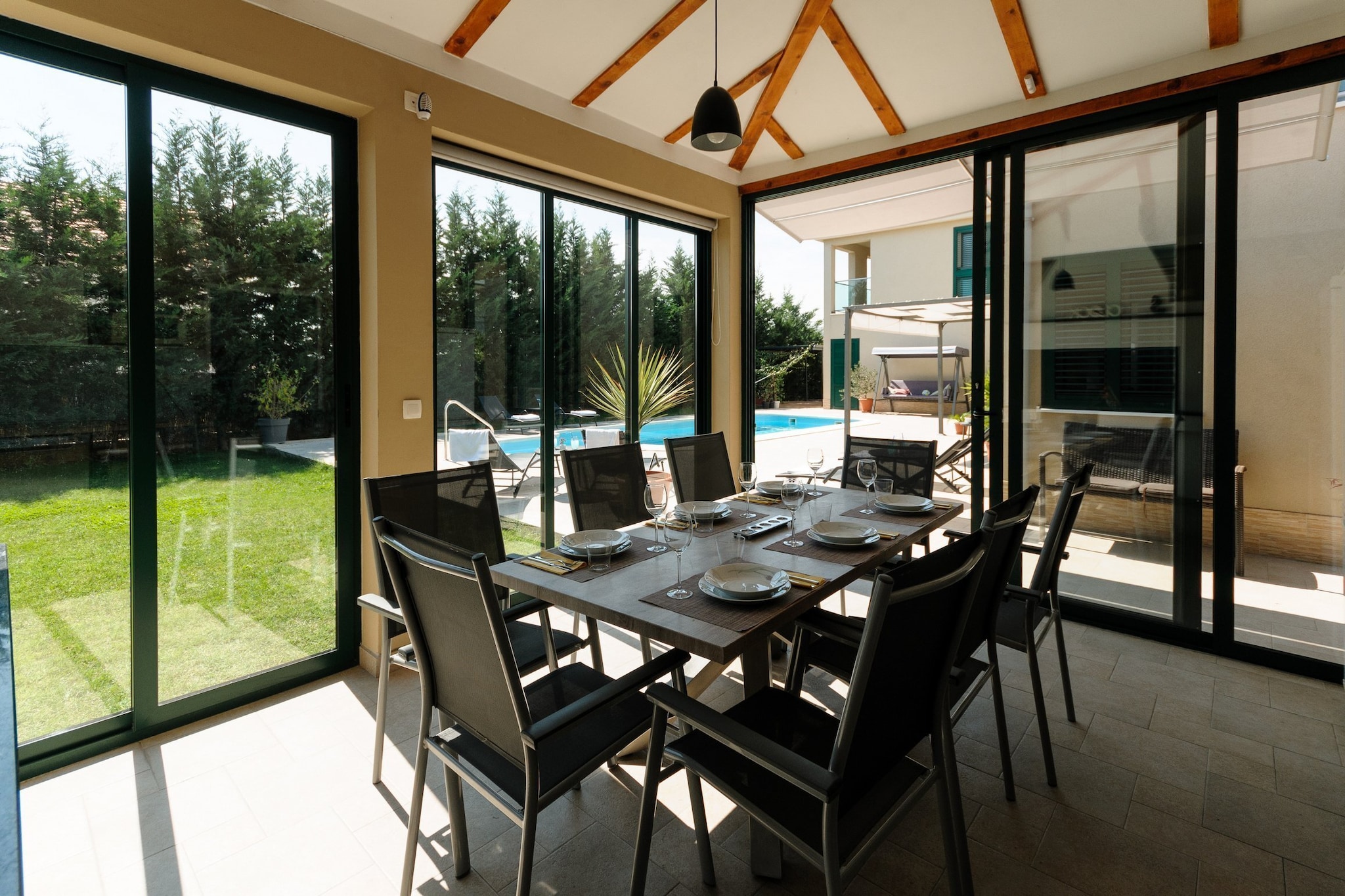 Luxury Villa with Heated Pool, Terrace, and Outdoor Amenities for Relaxation - Five Bedroom Villa-Dining room