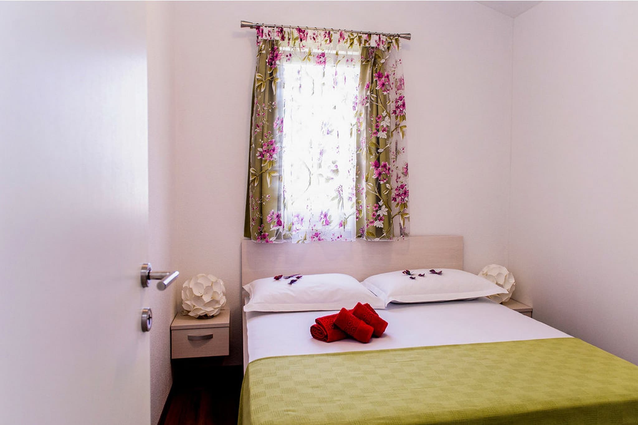 Two Bedroom Apartment (Owner Purple)-Schlafzimmer
