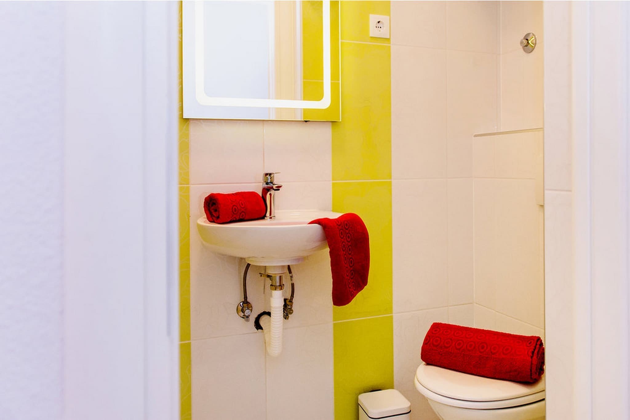 Two Bedroom Apartment (Owner Purple)-Badezimmer