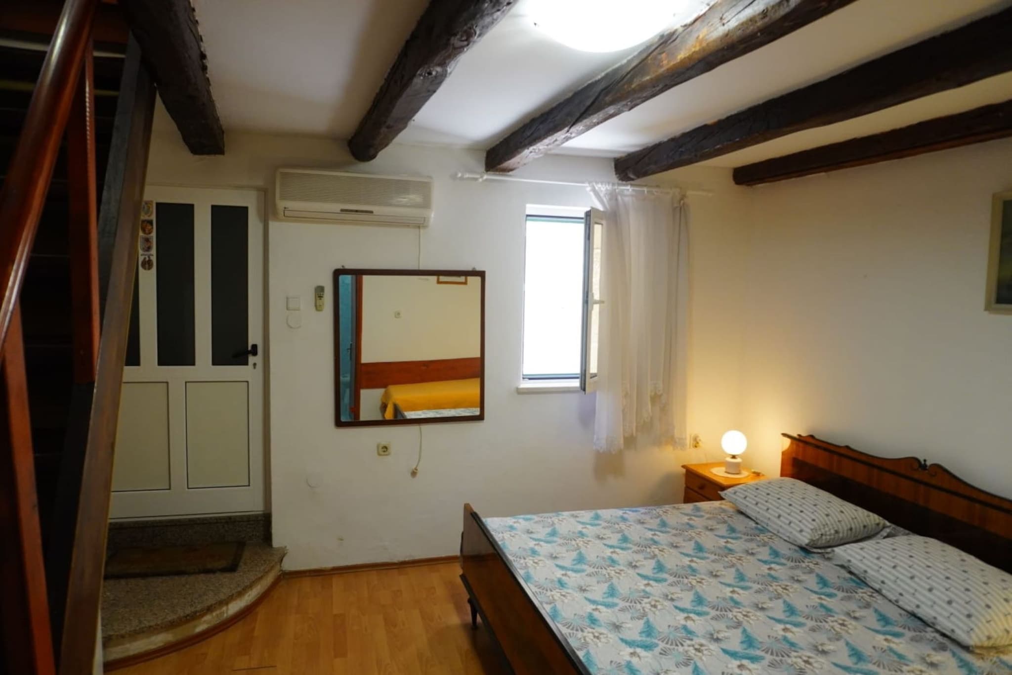 Charming Multi-Level House with Sea View in Kaštel Stari - Two Bedroom Holiday Home-Chambre