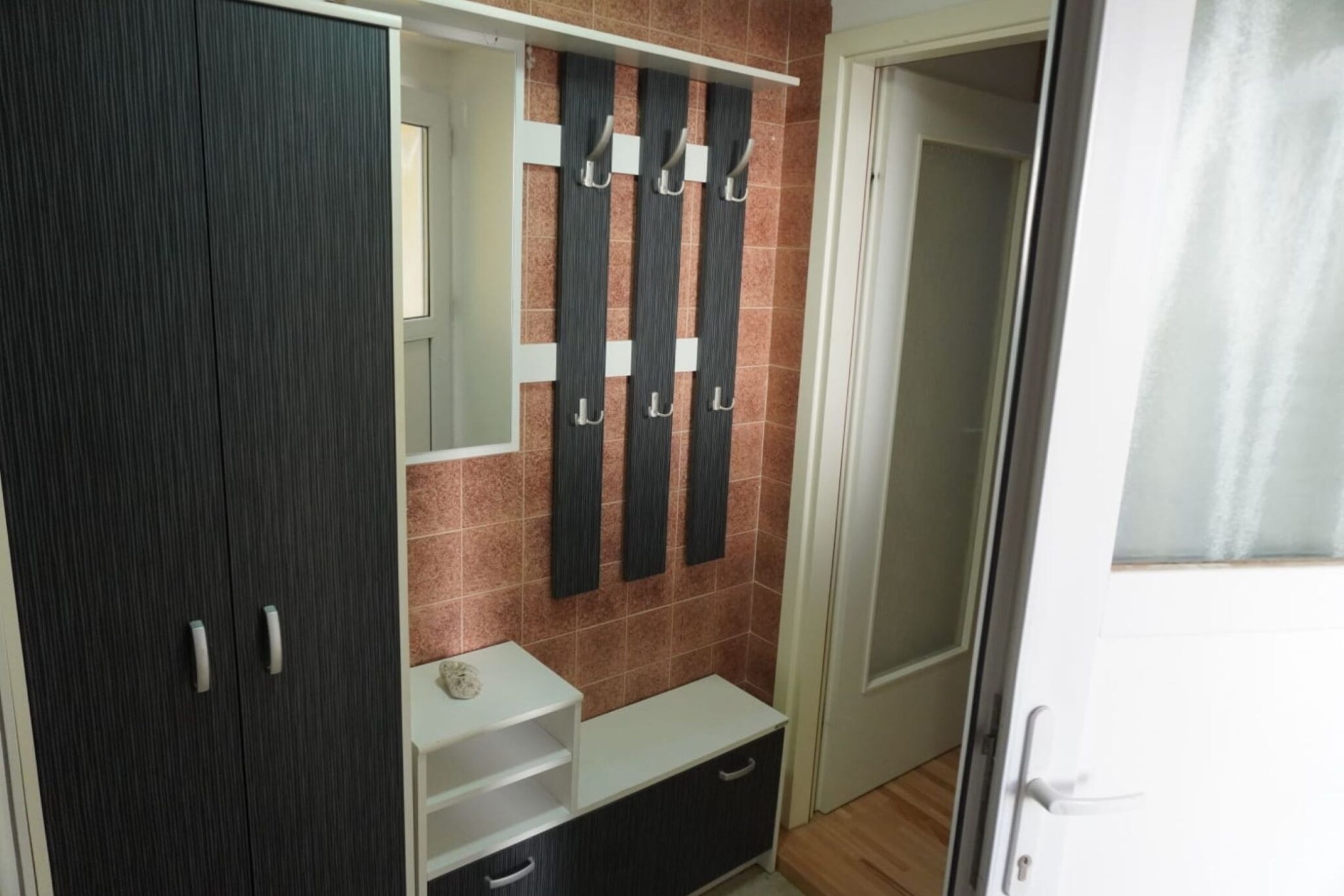 Charming Multi-Level House with Sea View in Kaštel Stari - Two Bedroom Holiday Home-Salle de bain