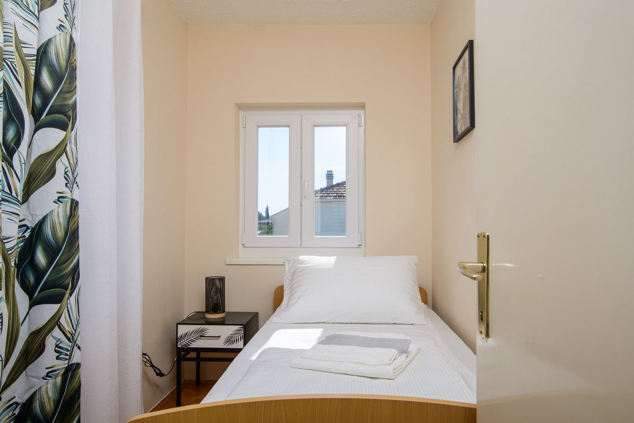 Modern Apartment Near Trogir Beach with Sea View Terrace and Lounge Area - Two Bedroom Apartment