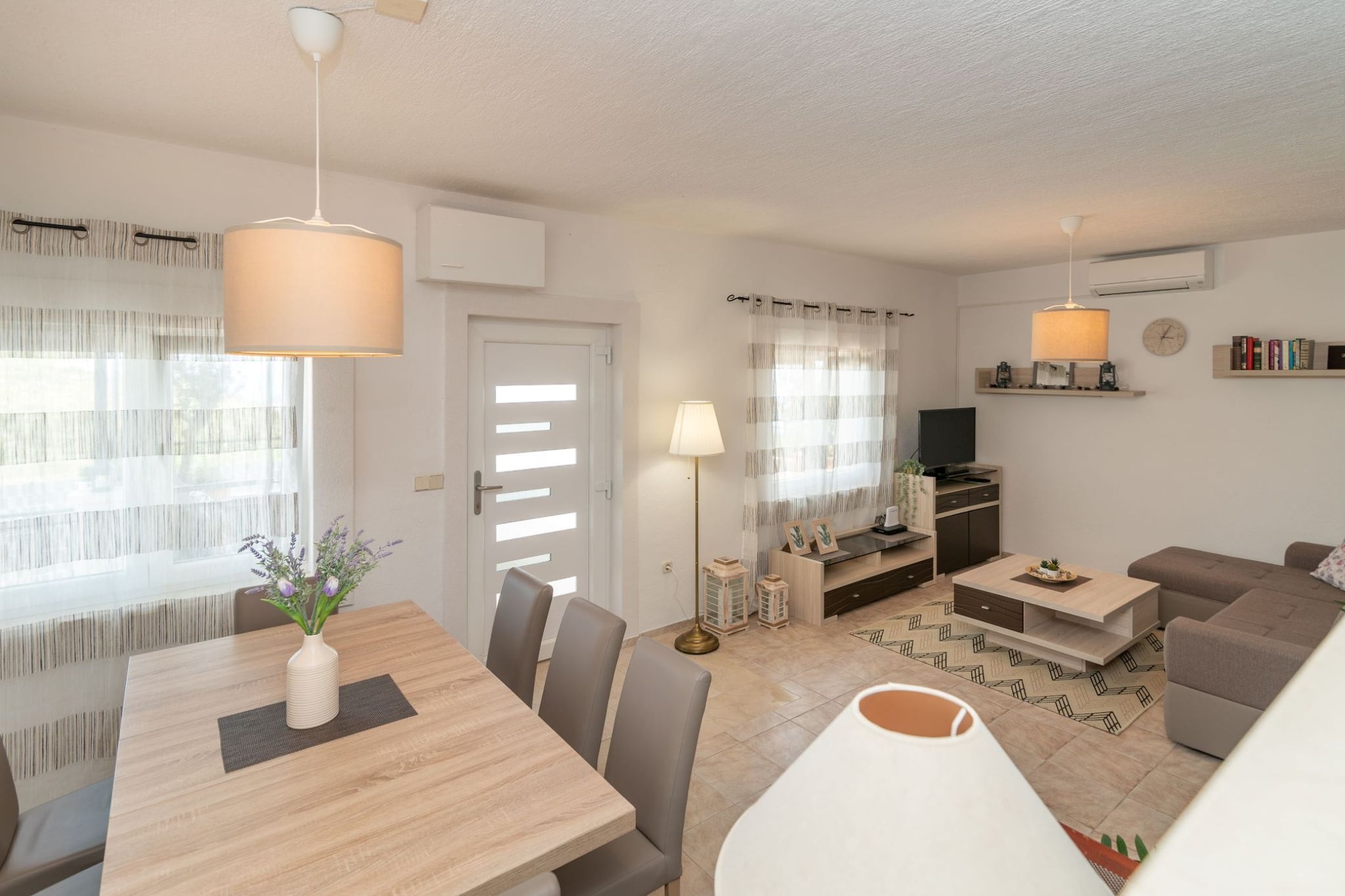 Three Bedroom Villa-Dining room