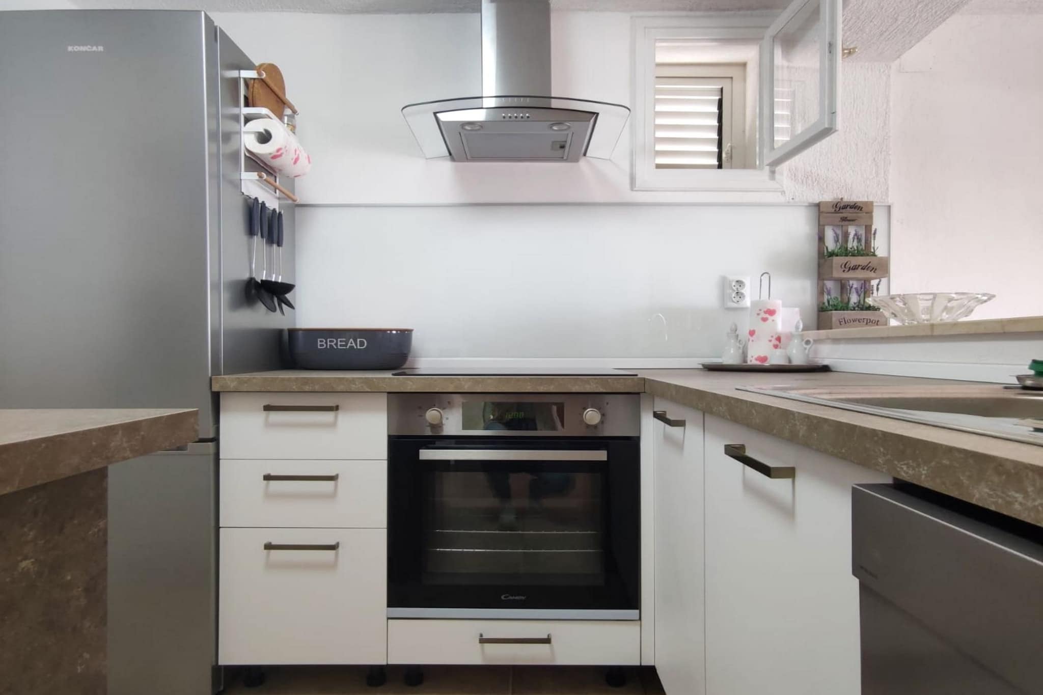 Three Bedroom Villa-Kitchen